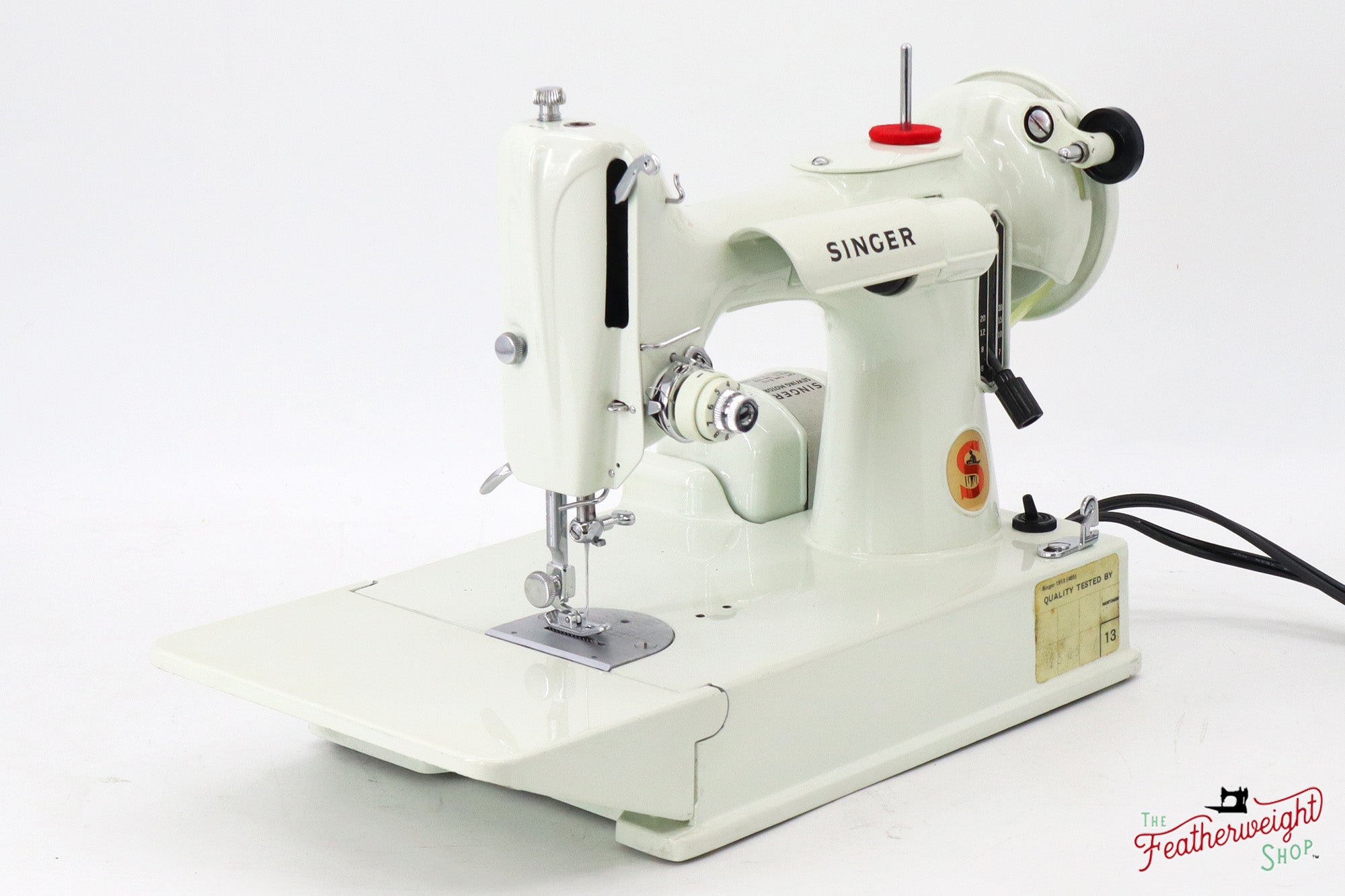 Singer Featherweight 221K Sewing Machine, British WHITE EW068***