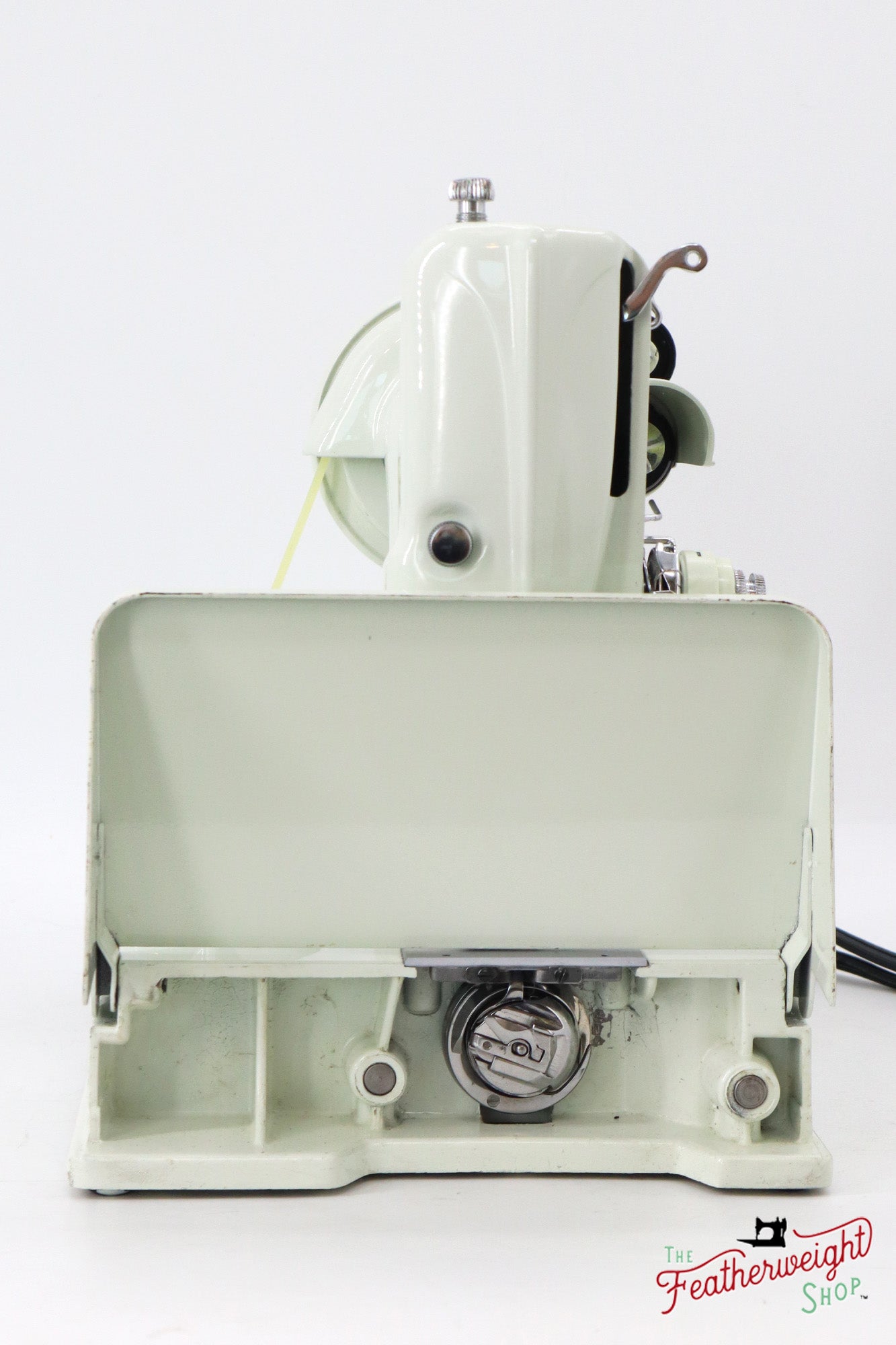 Singer Featherweight 221K Sewing Machine, British WHITE EW068***