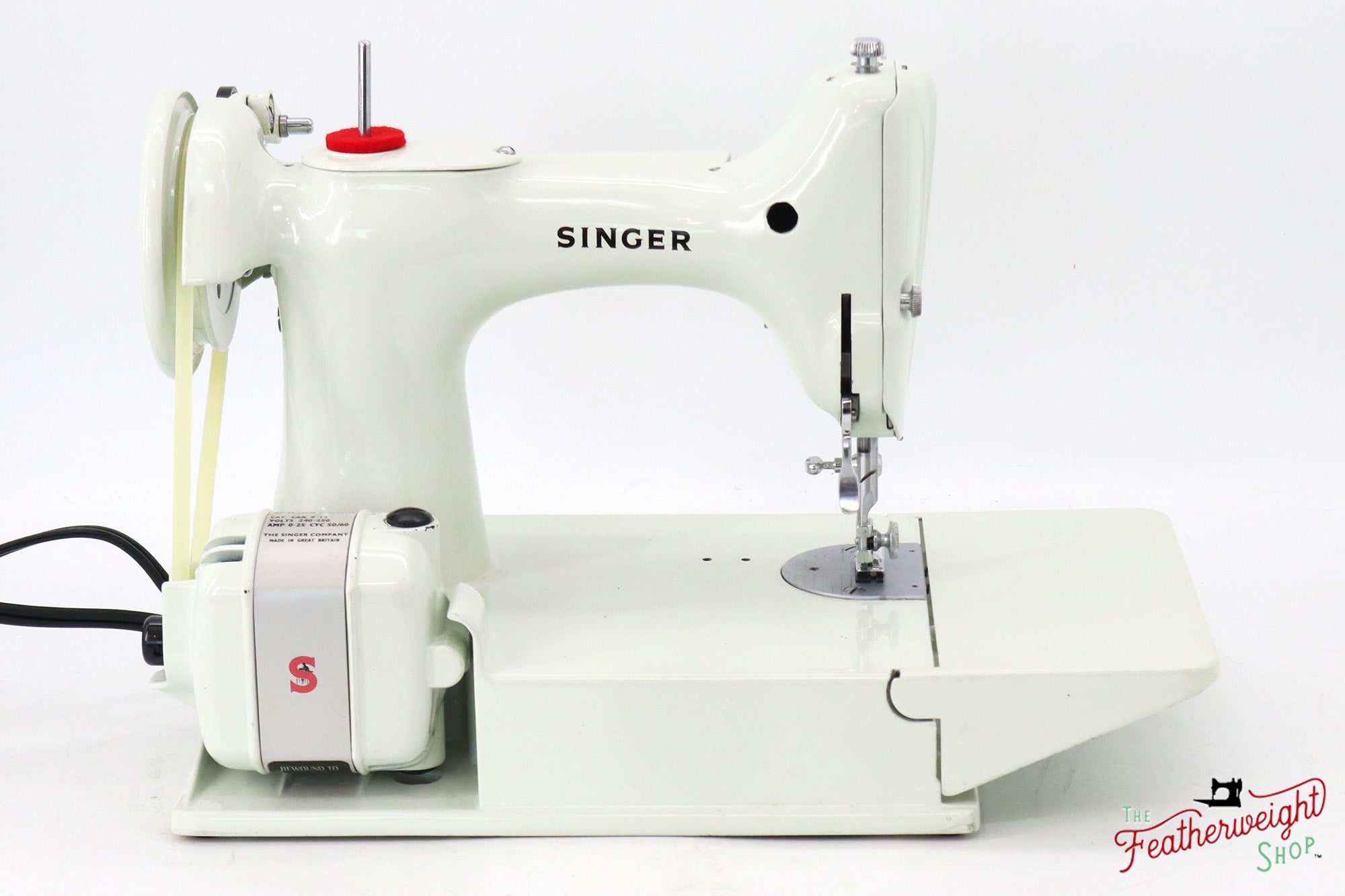 Singer Featherweight 221K Sewing Machine, British WHITE EW068***
