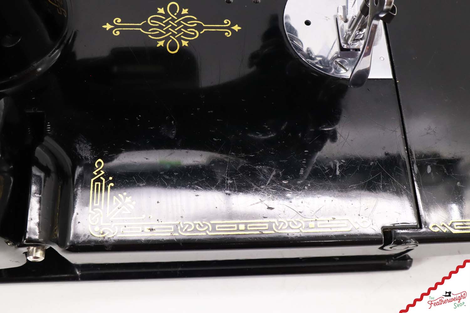 Singer Featherweight 221 Sewing Machine, AG0046** - 1941