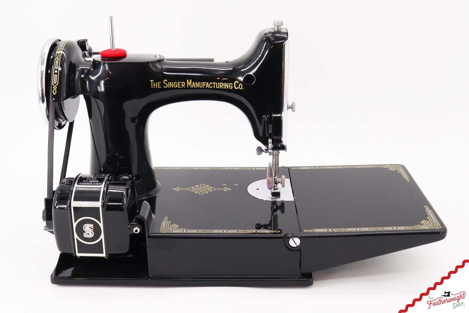 Singer Featherweight 221, "First-Run" 1933 AD551*** - Fully Restored in Gloss Black