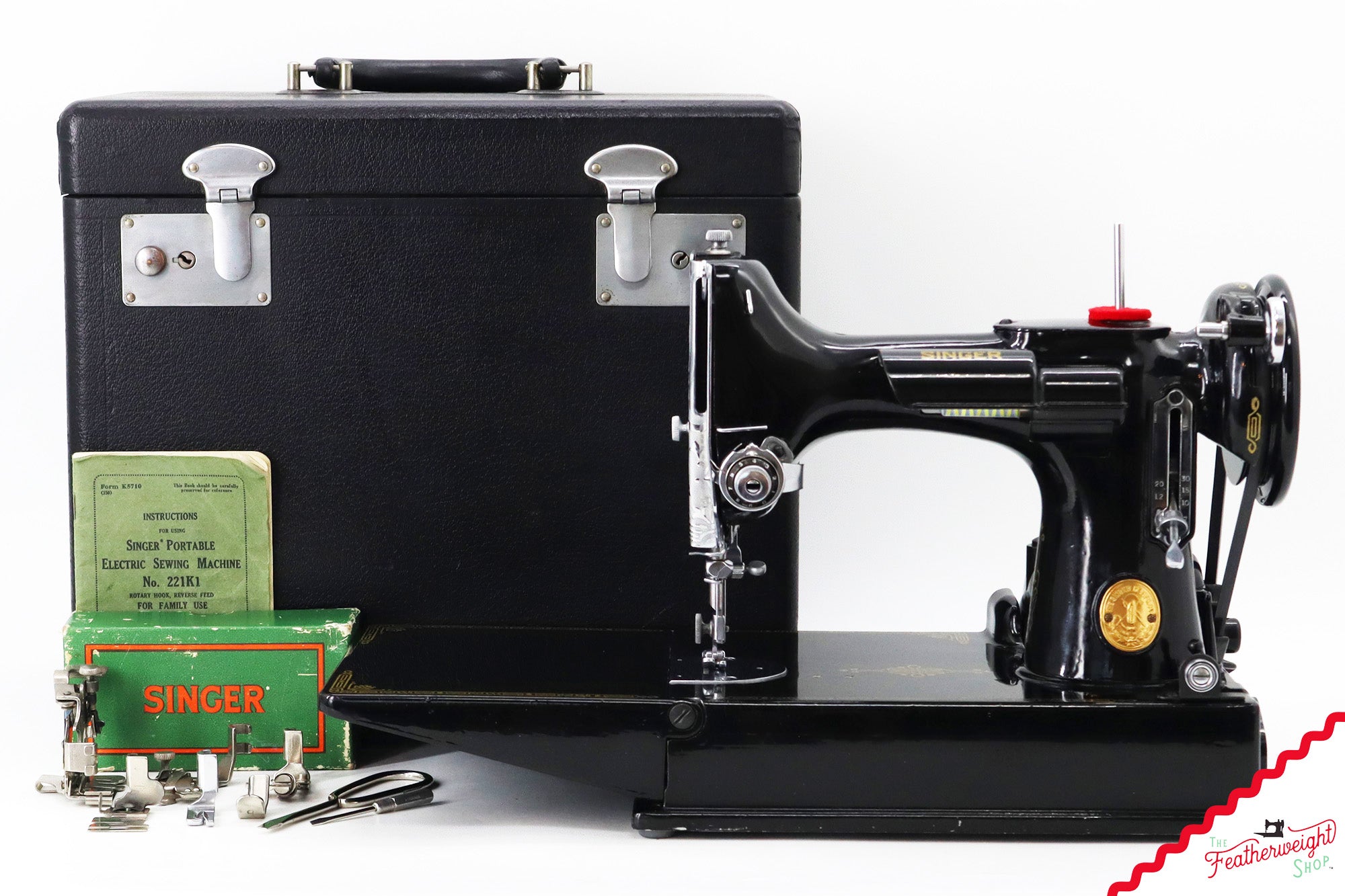 Singer Featherweight 221K, EF160***, RARE Great Britain Decal