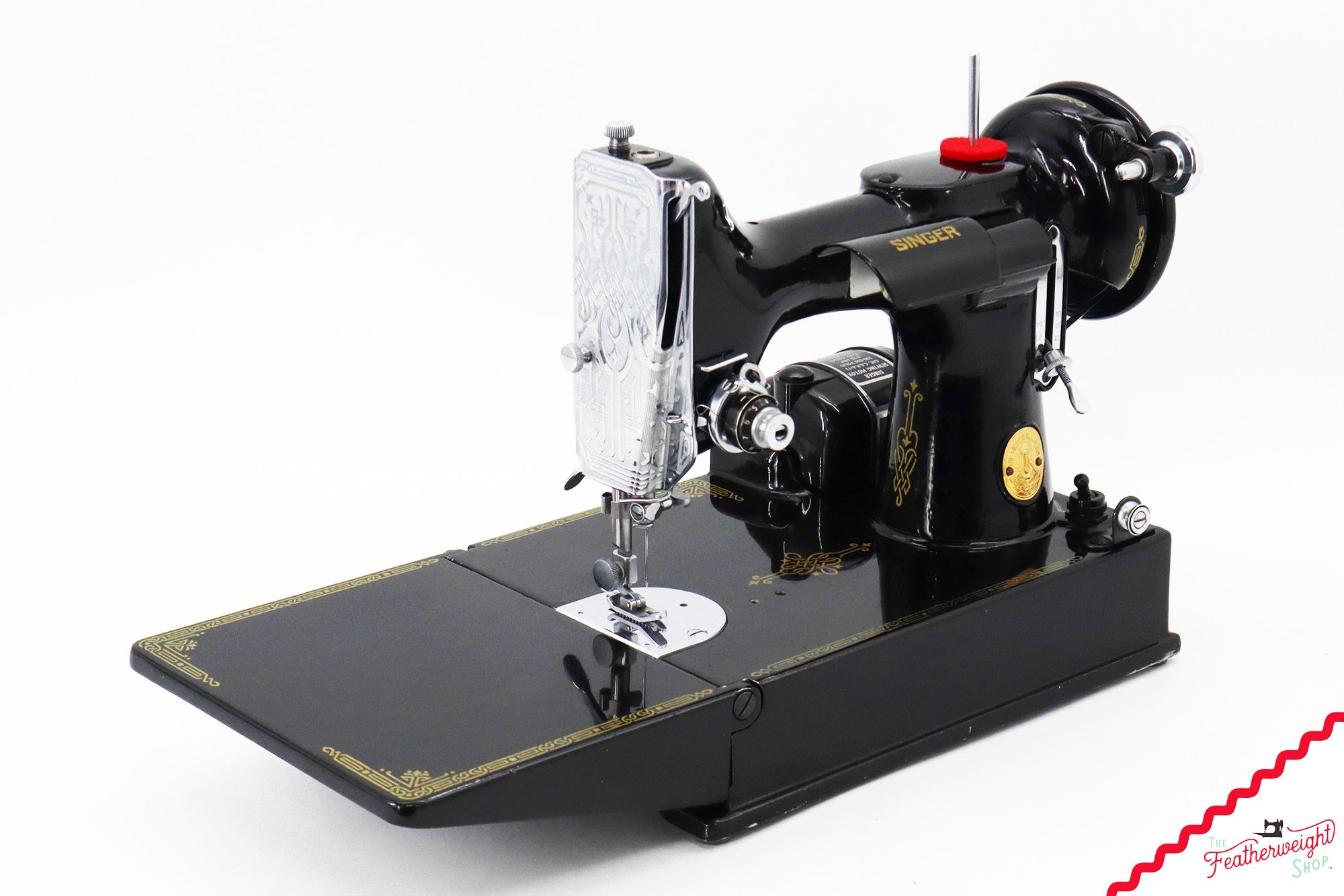 Singer Featherweight 221K, EF160***, RARE Great Britain Decal