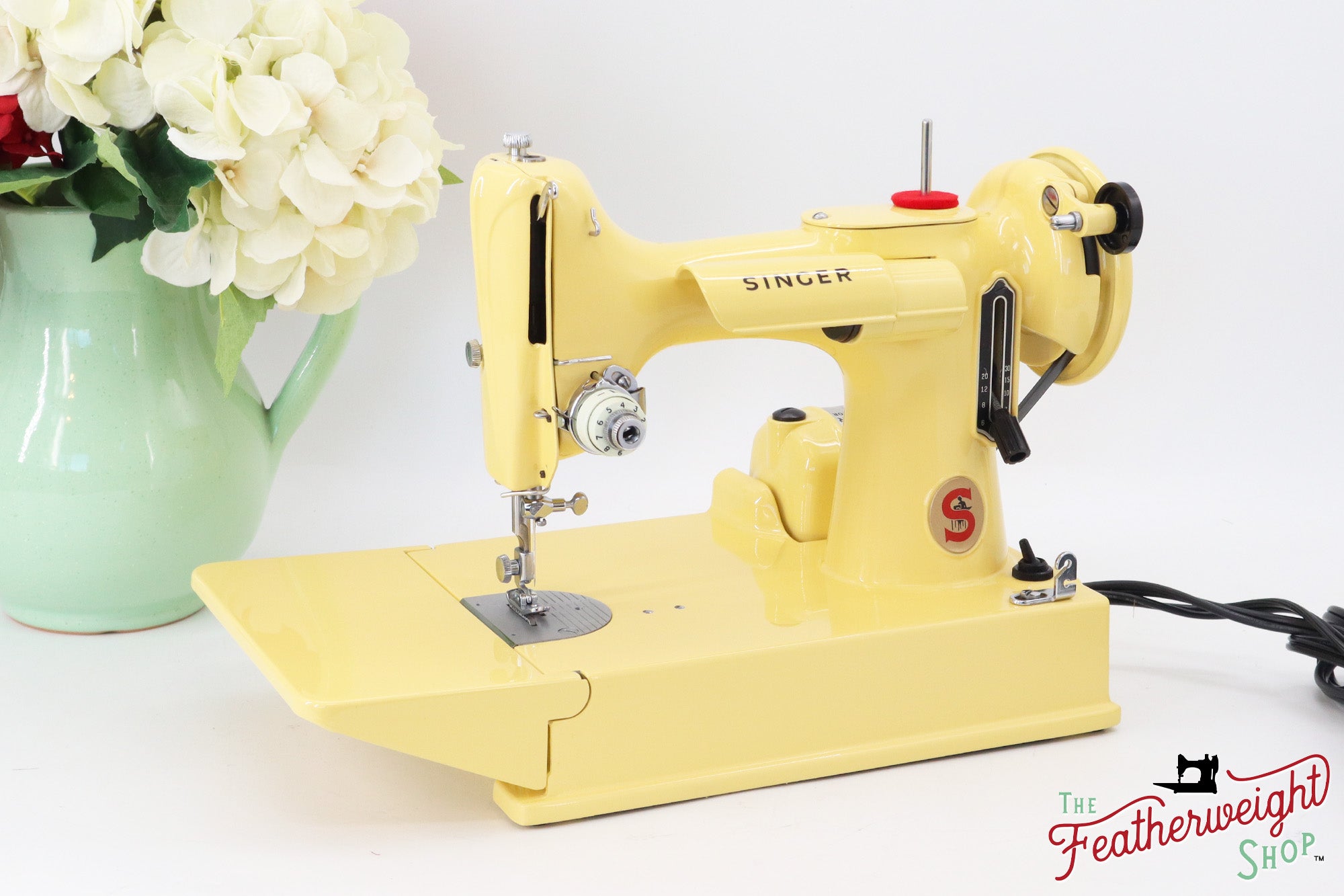 Singer Featherweight 221K7 Sewing Machine EV971*** - Fully Restored in Happy Yellow