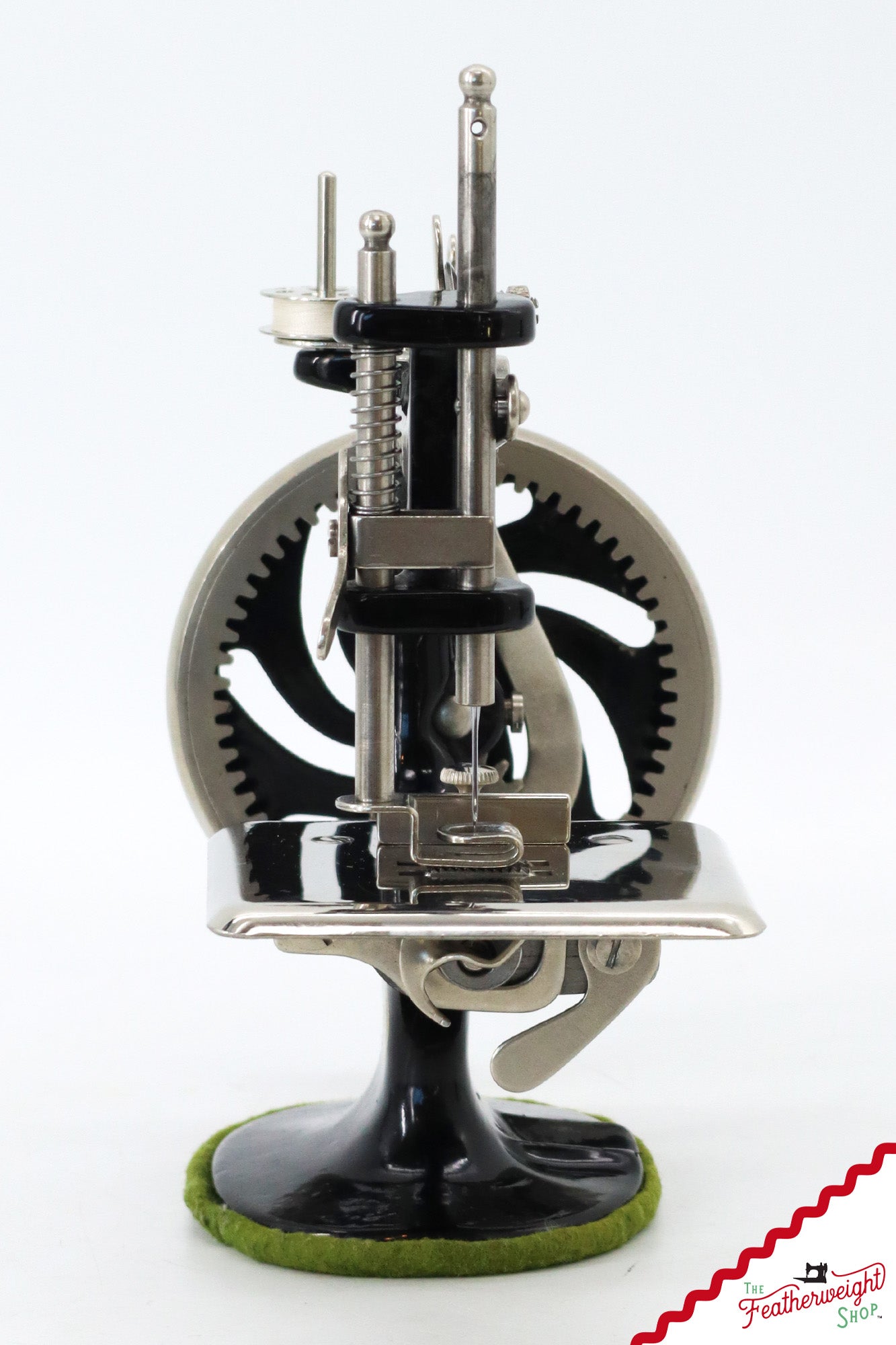 Singer Sewhandy Model 20, Black - March 2025, Faire