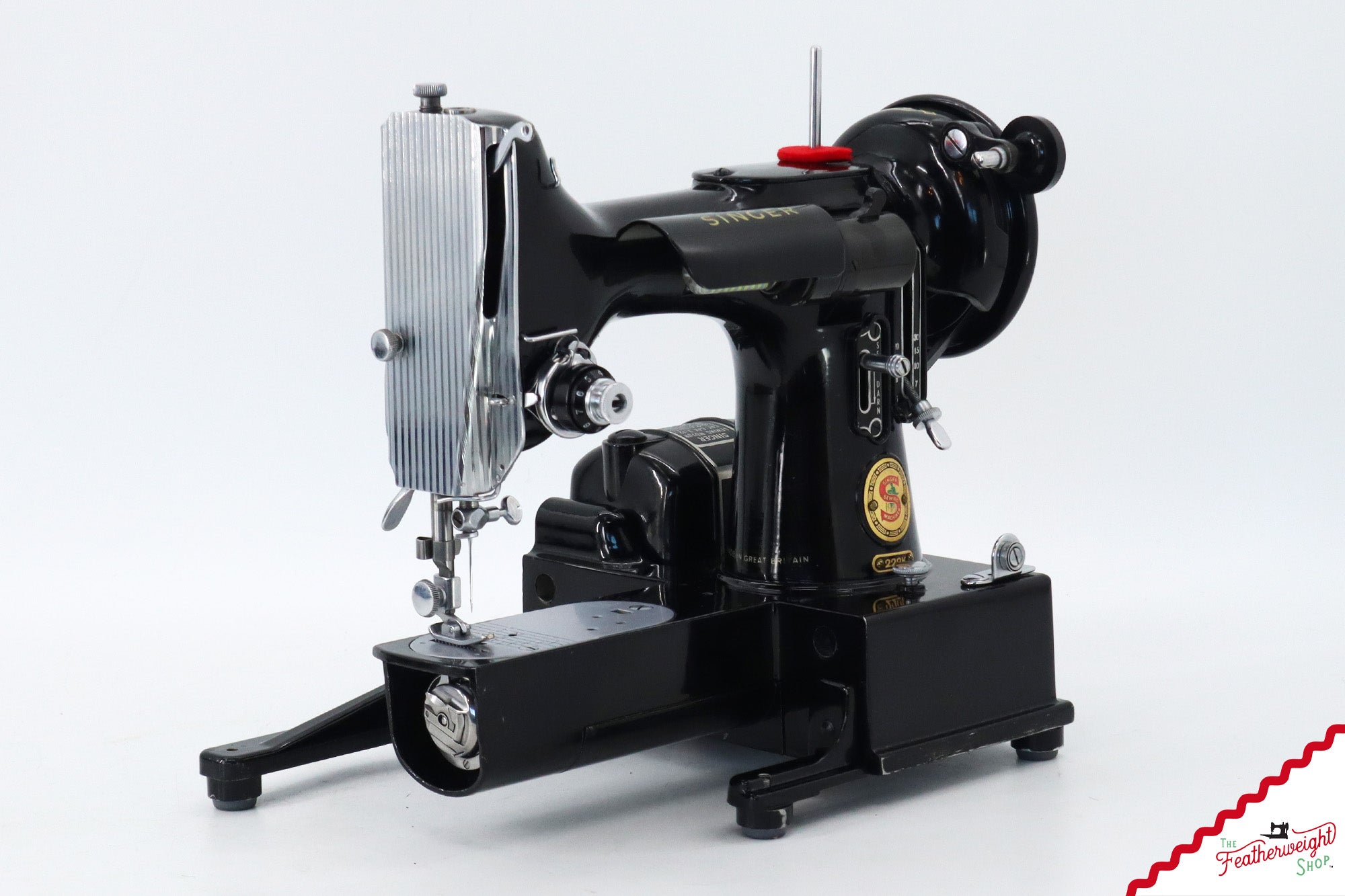 Singer Featherweight 222K Sewing Machine, Red 'S' - ES1670** - 1960