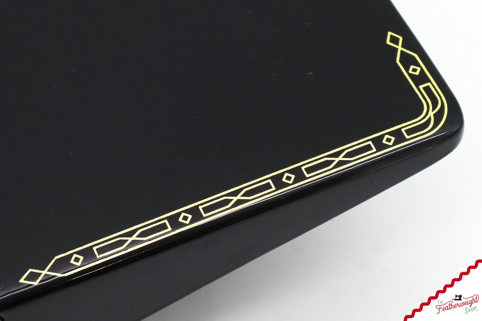 Singer Featherweight 222K Sewing Machine, Red 'S' - ES1670** - 1960