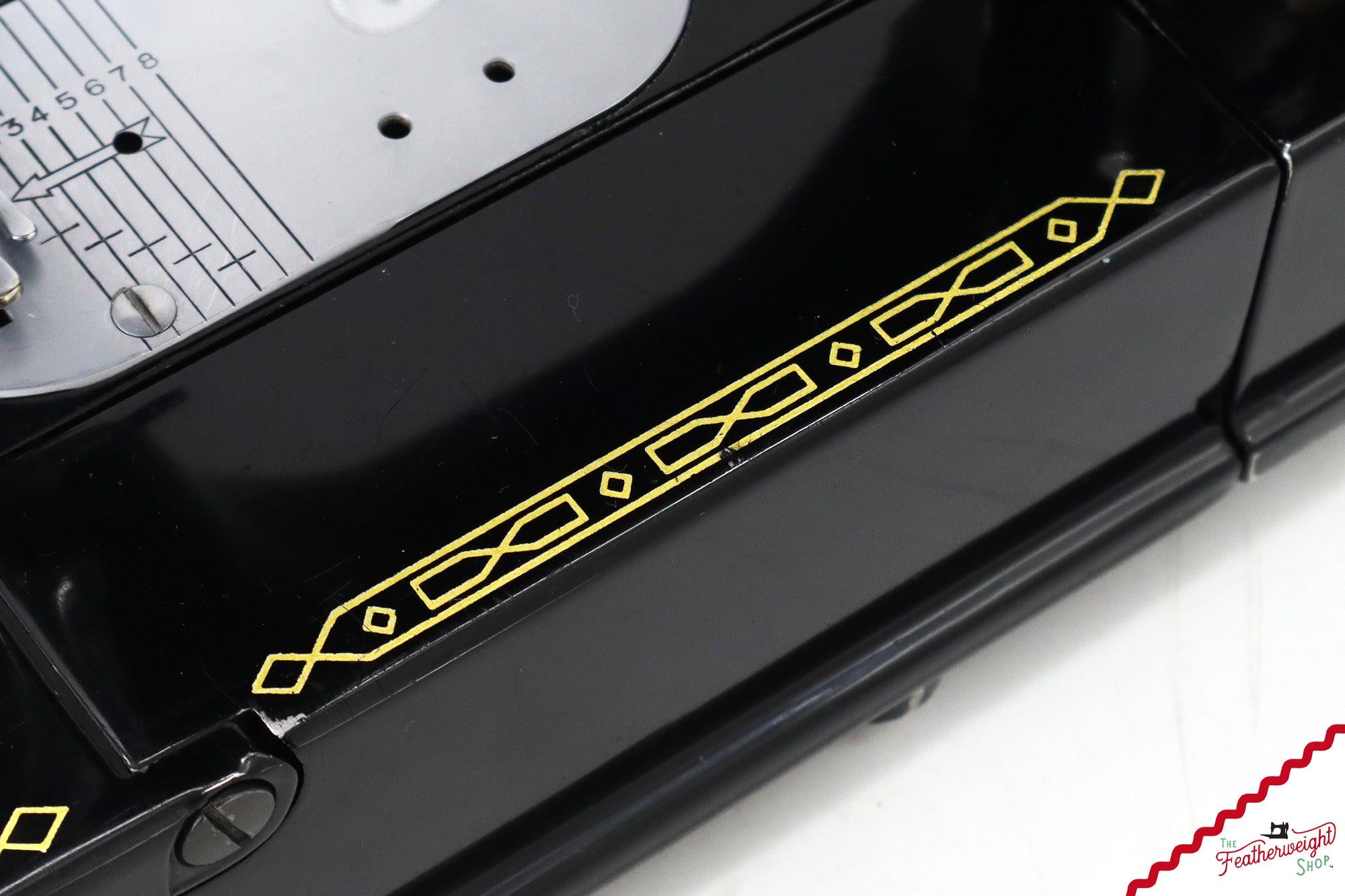 Singer Featherweight 222K Sewing Machine, Red 'S' - ES1670** - 1960