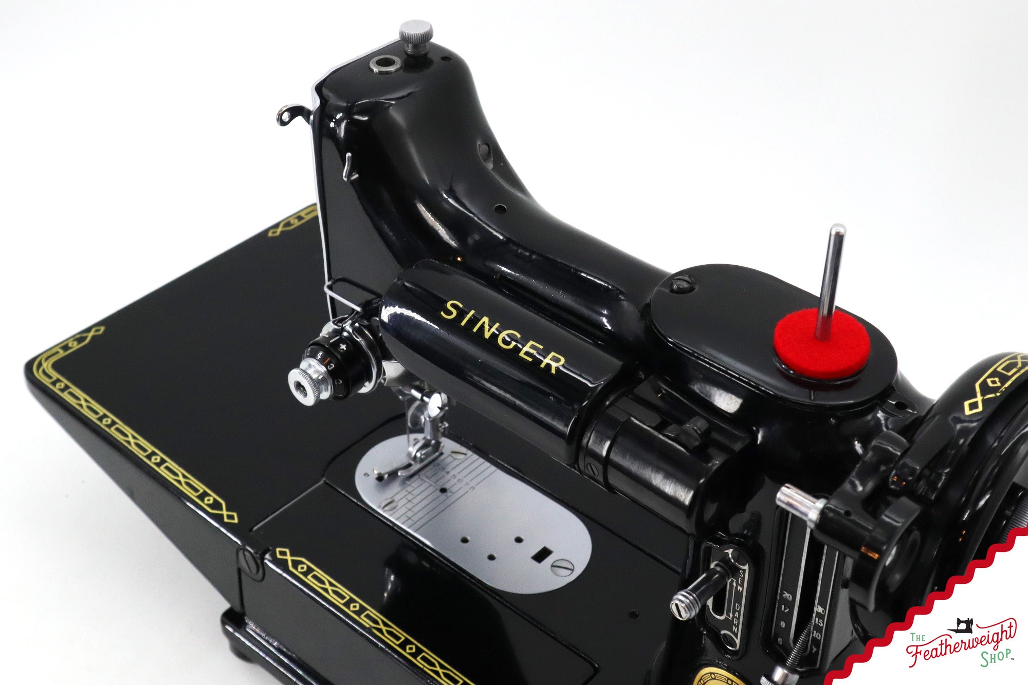 Singer Featherweight 222K Sewing Machine, Red 'S' - ES1670** - 1960