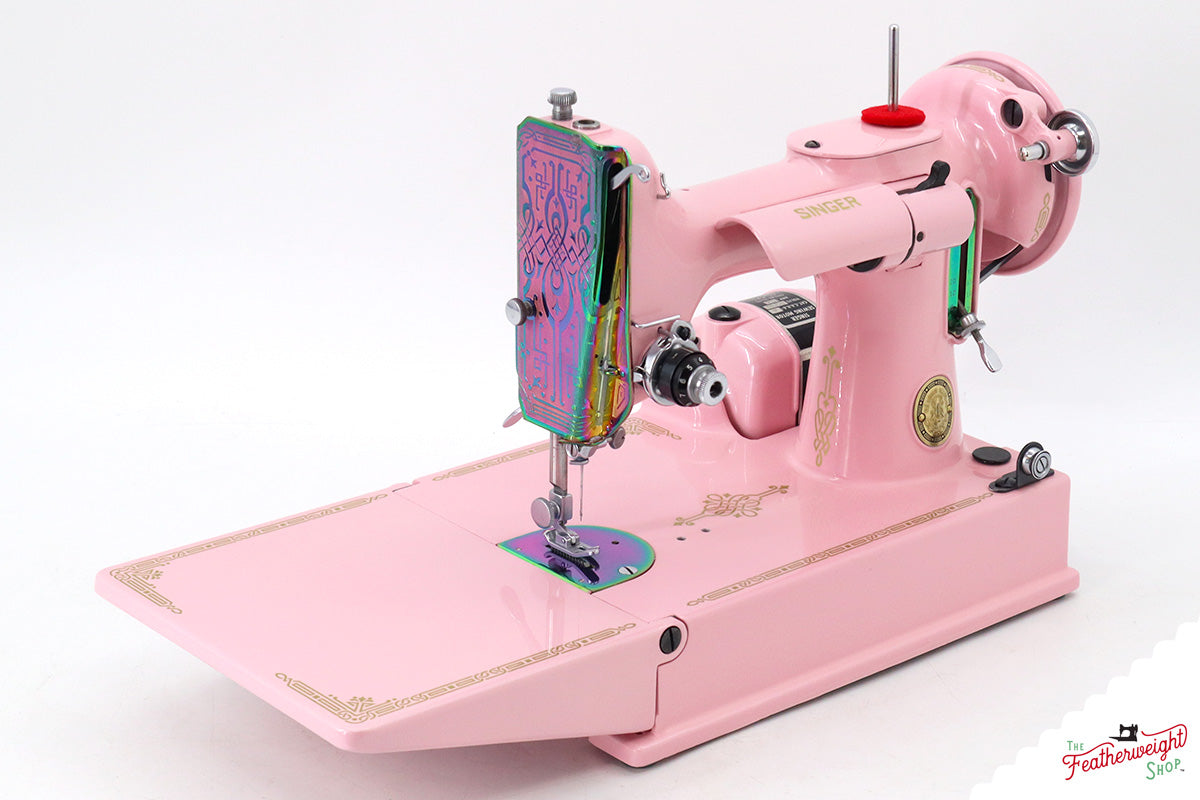 Singer Featherweight 221, EH133*** - Fully Restored in Pink Frosting