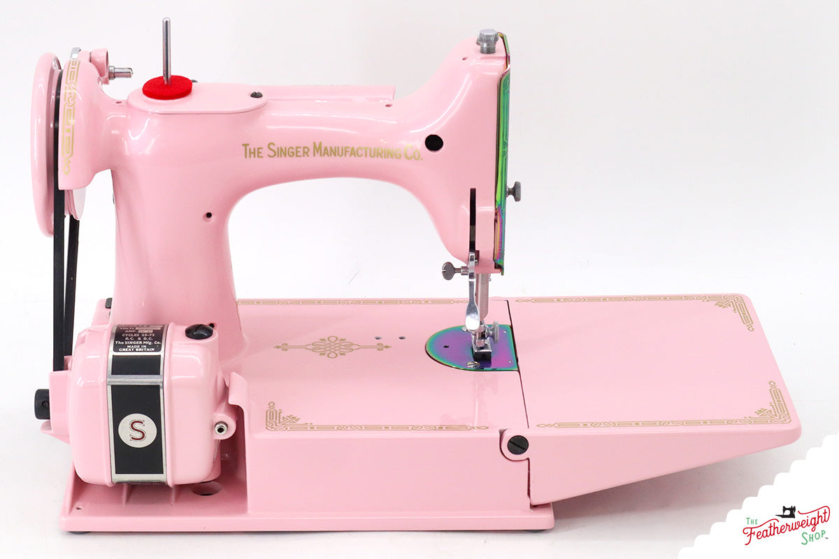 Singer Featherweight 221, EH133*** - Fully Restored in Pink Frosting