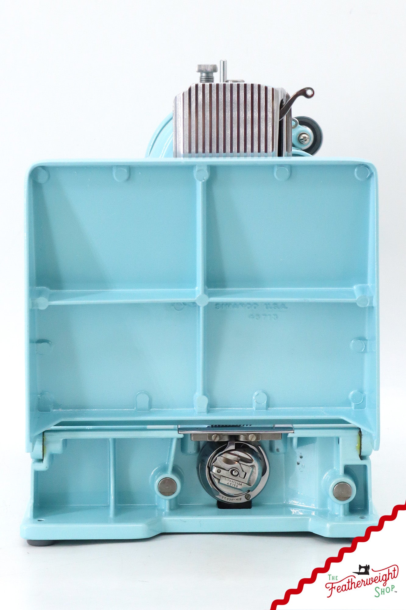 Singer Featherweight 221 - AK102*** - Fully Restored in Snowflake Blue