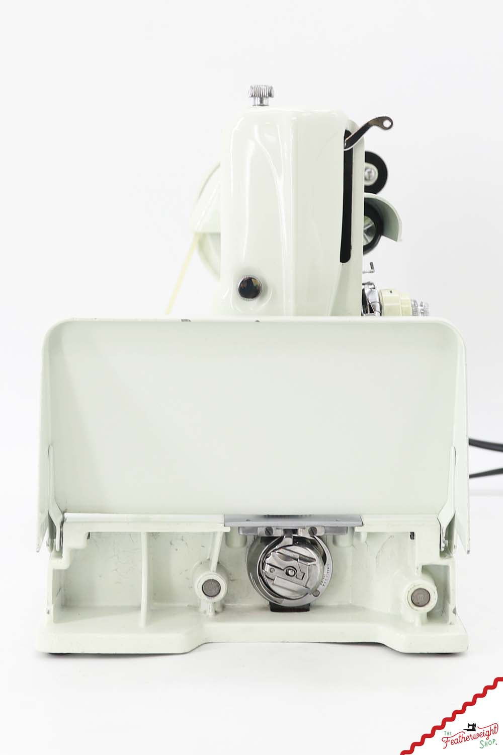 Singer Featherweight 221K Sewing Machine, WHITE EV9897** - RARE Case!