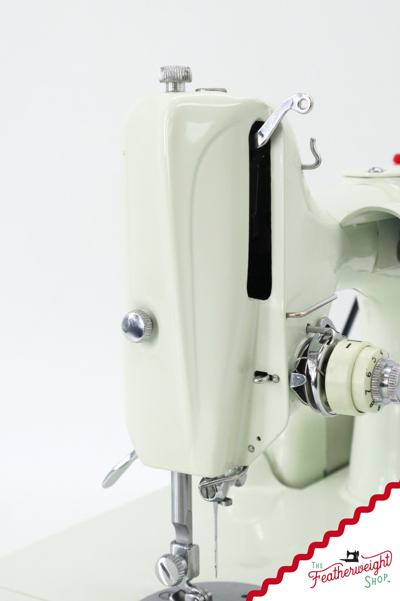 Singer Featherweight 221K Sewing Machine, British WHITE FA236***