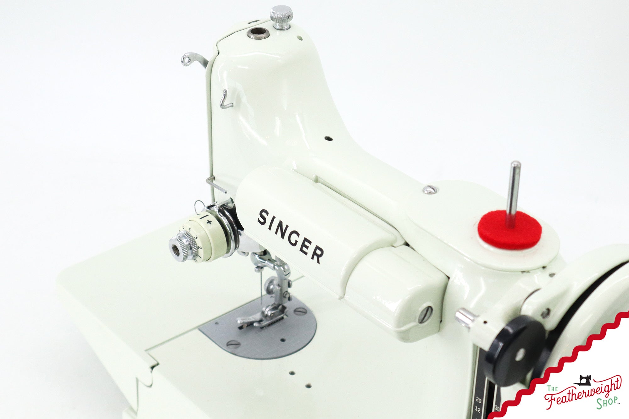 Singer Featherweight 221K Sewing Machine, British WHITE FA236***