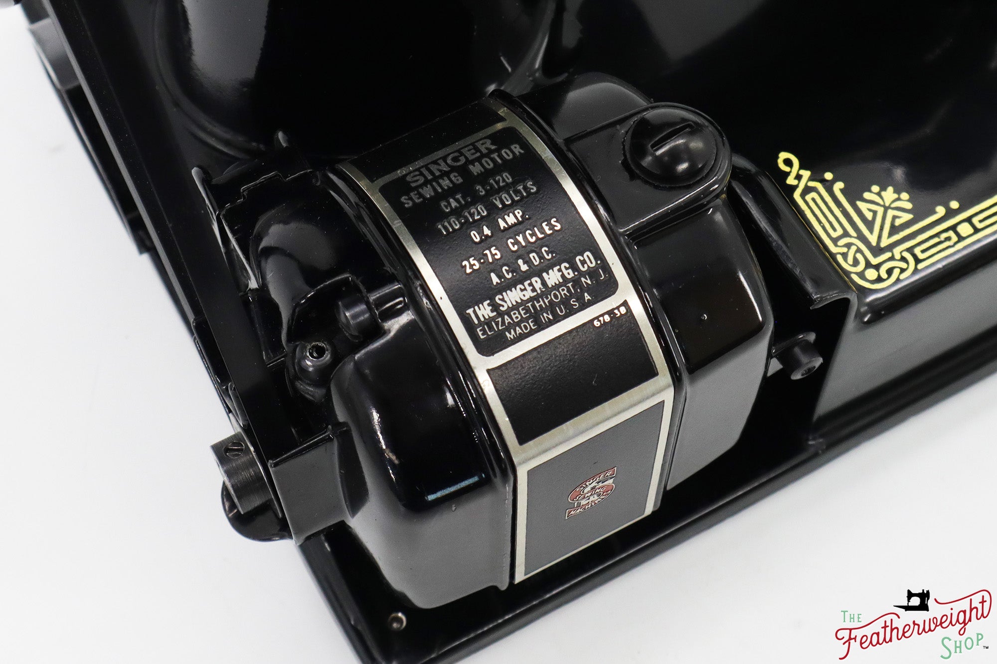 Singer Featherweight 221 Sewing Machine, AL181*** - 1952