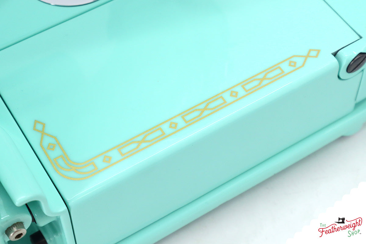 Singer Featherweight 222K - EJ6199** - Fully Restored in Jenny Blue