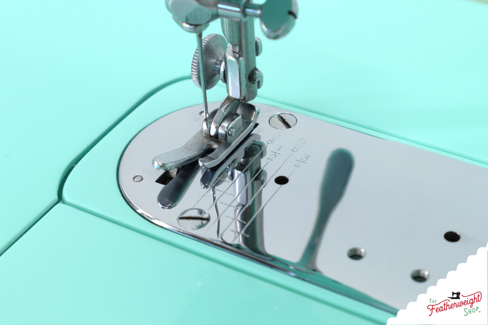 Singer Featherweight 222K - EJ6199** - Fully Restored in Jenny Blue