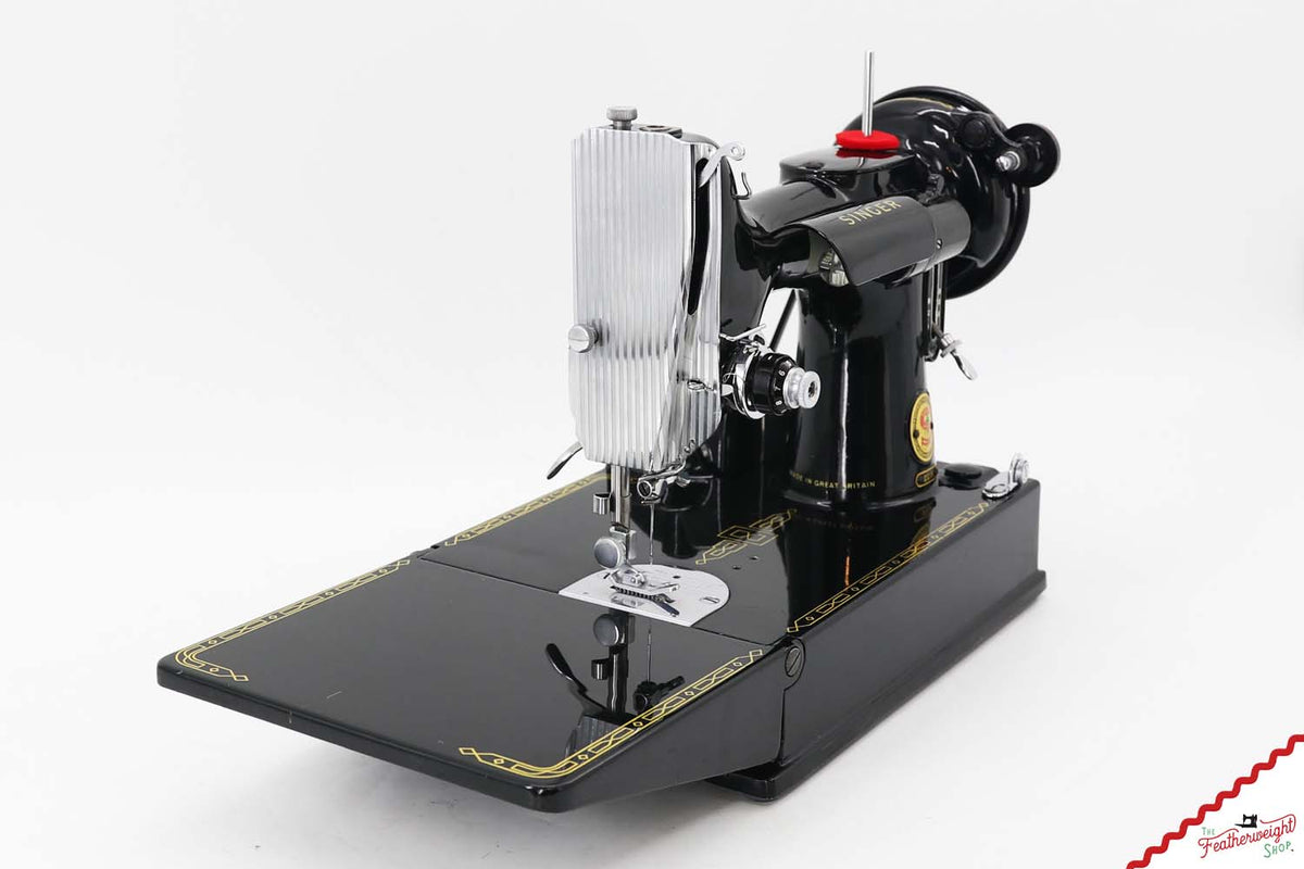Singer Featherweight 221K Sewing Machine, RED "S" - ES2490**