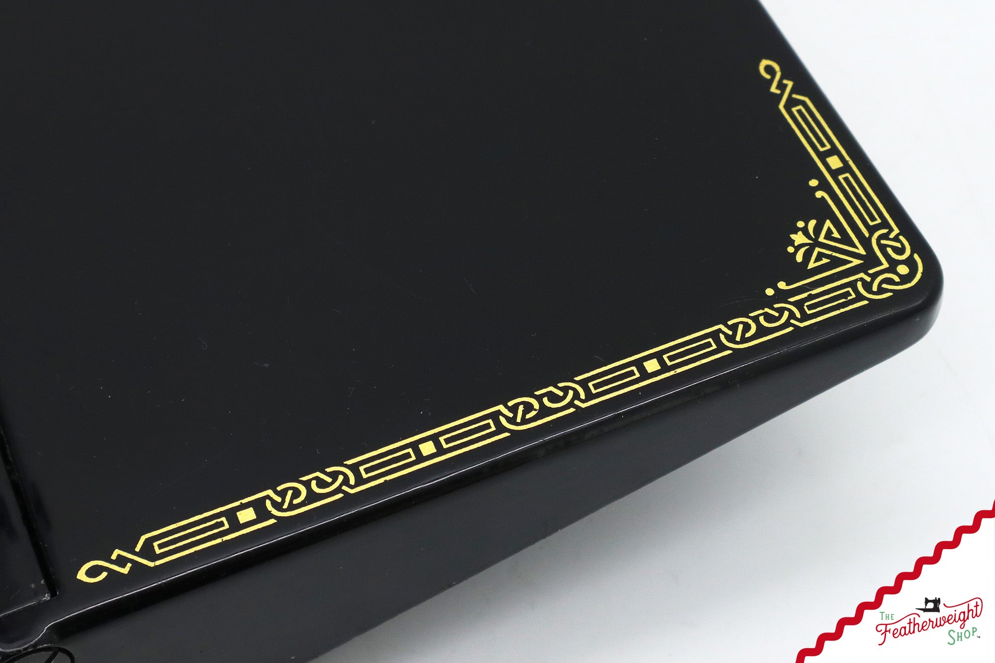 Singer Featherweight 221 Sewing Machine, AG974*** - 1947