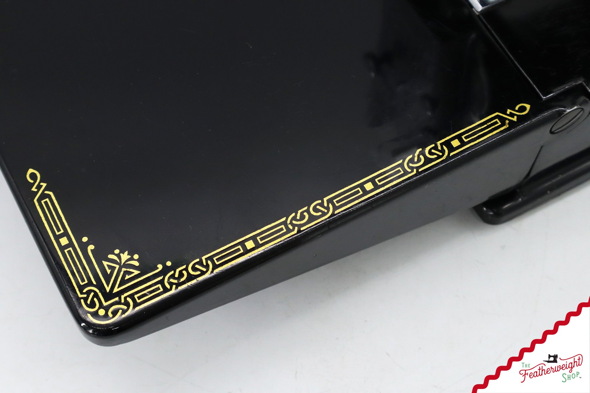 Singer Featherweight 221 Sewing Machine, AG974*** - 1947