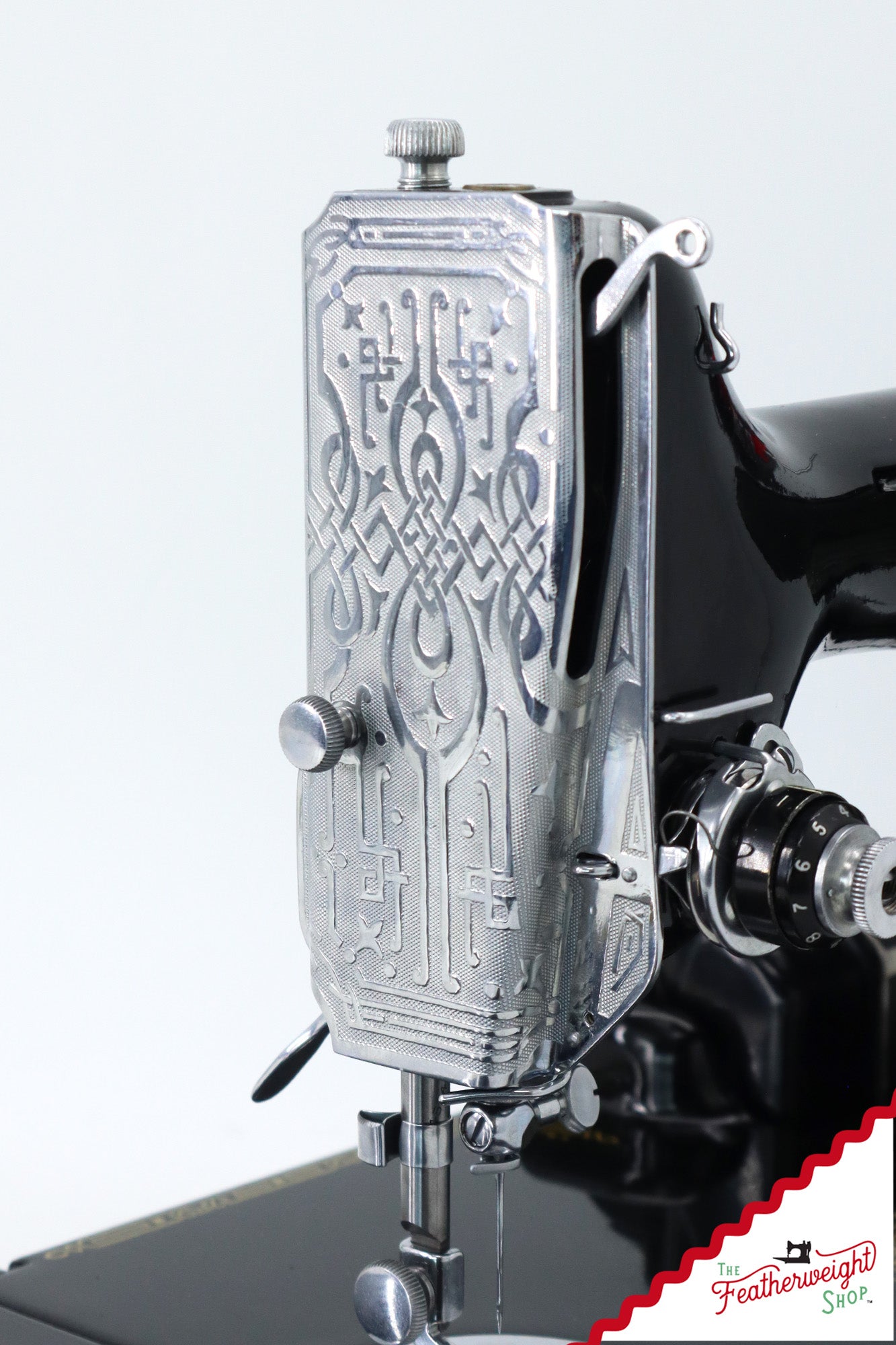 Featherweight 221K Sewing Machine, EE805*** - 1948