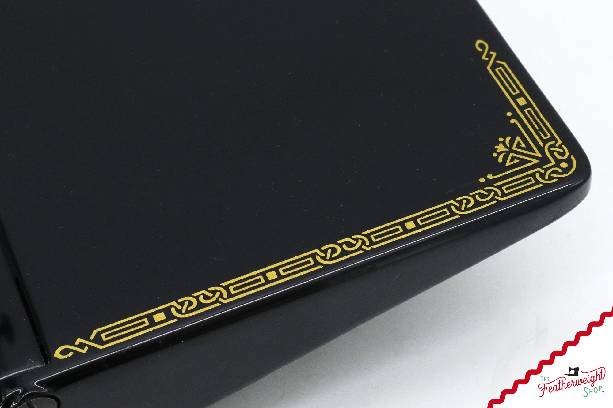 Featherweight 221K Sewing Machine, EE805*** - 1948