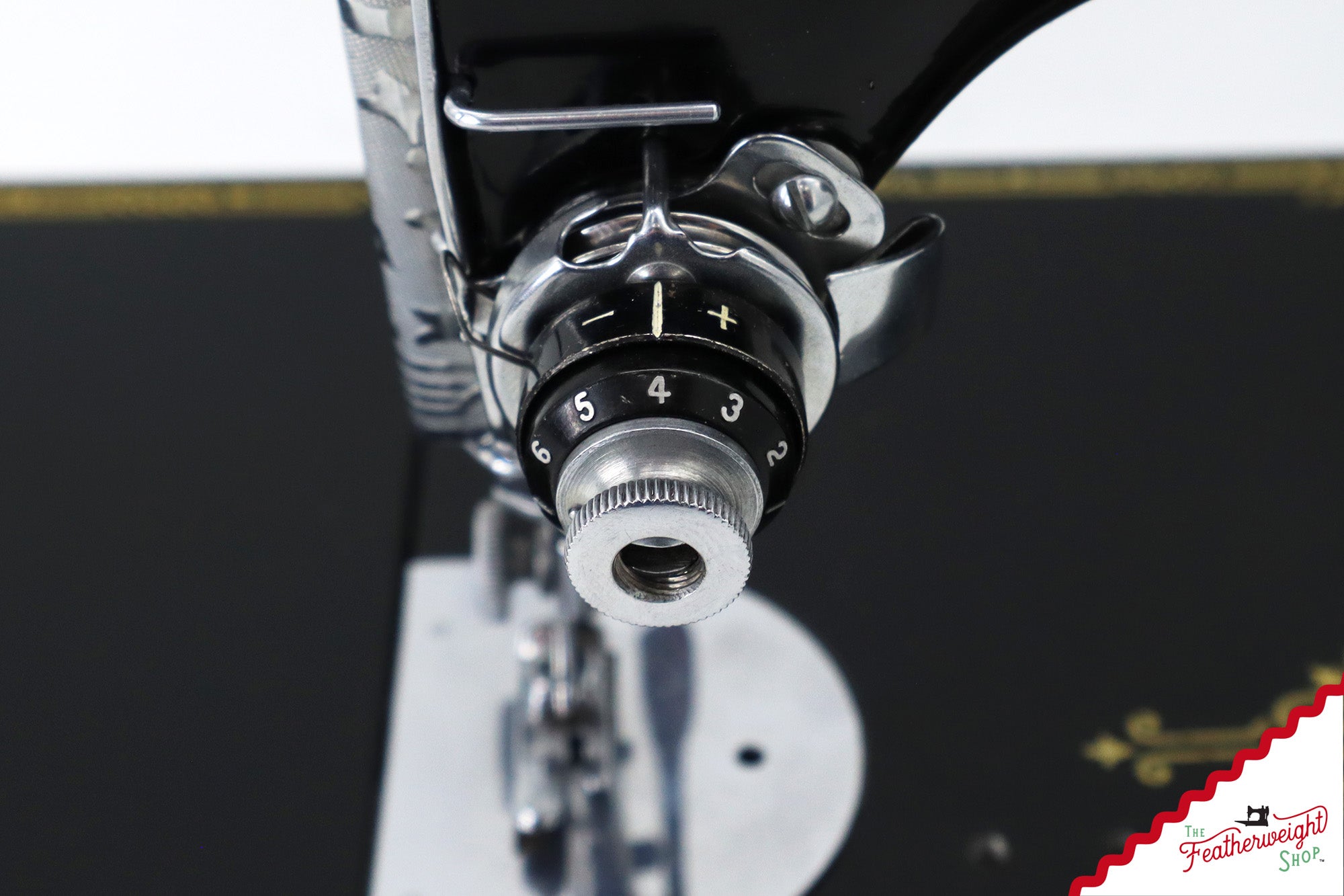 Featherweight 221K Sewing Machine, EE805*** - 1948