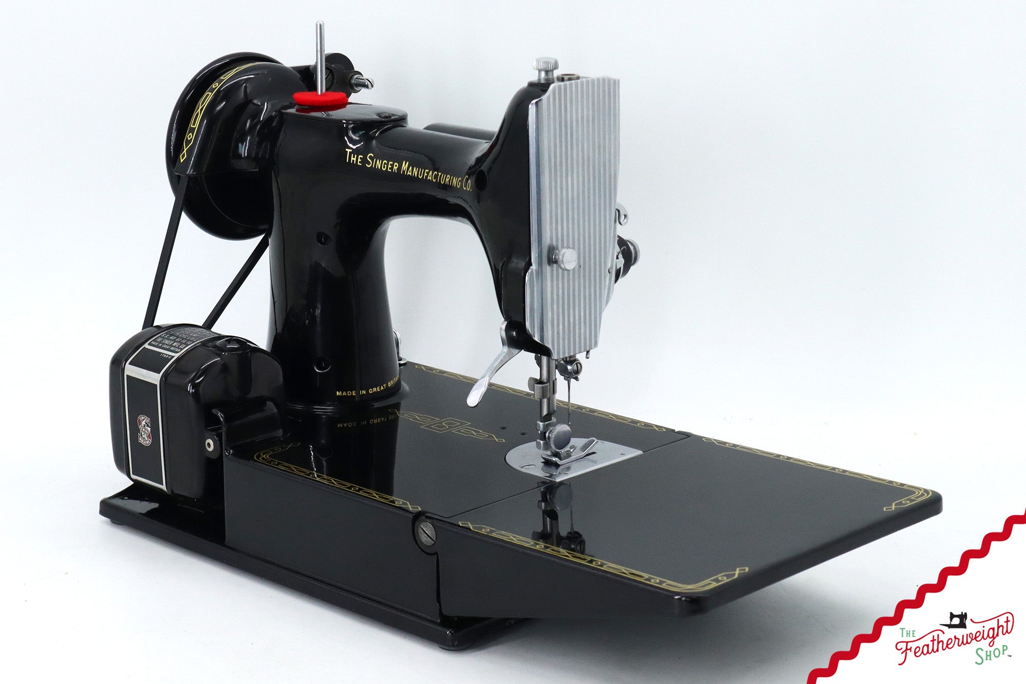 Singer Featherweight 221K Sewing Machine, 1957 - EM019***