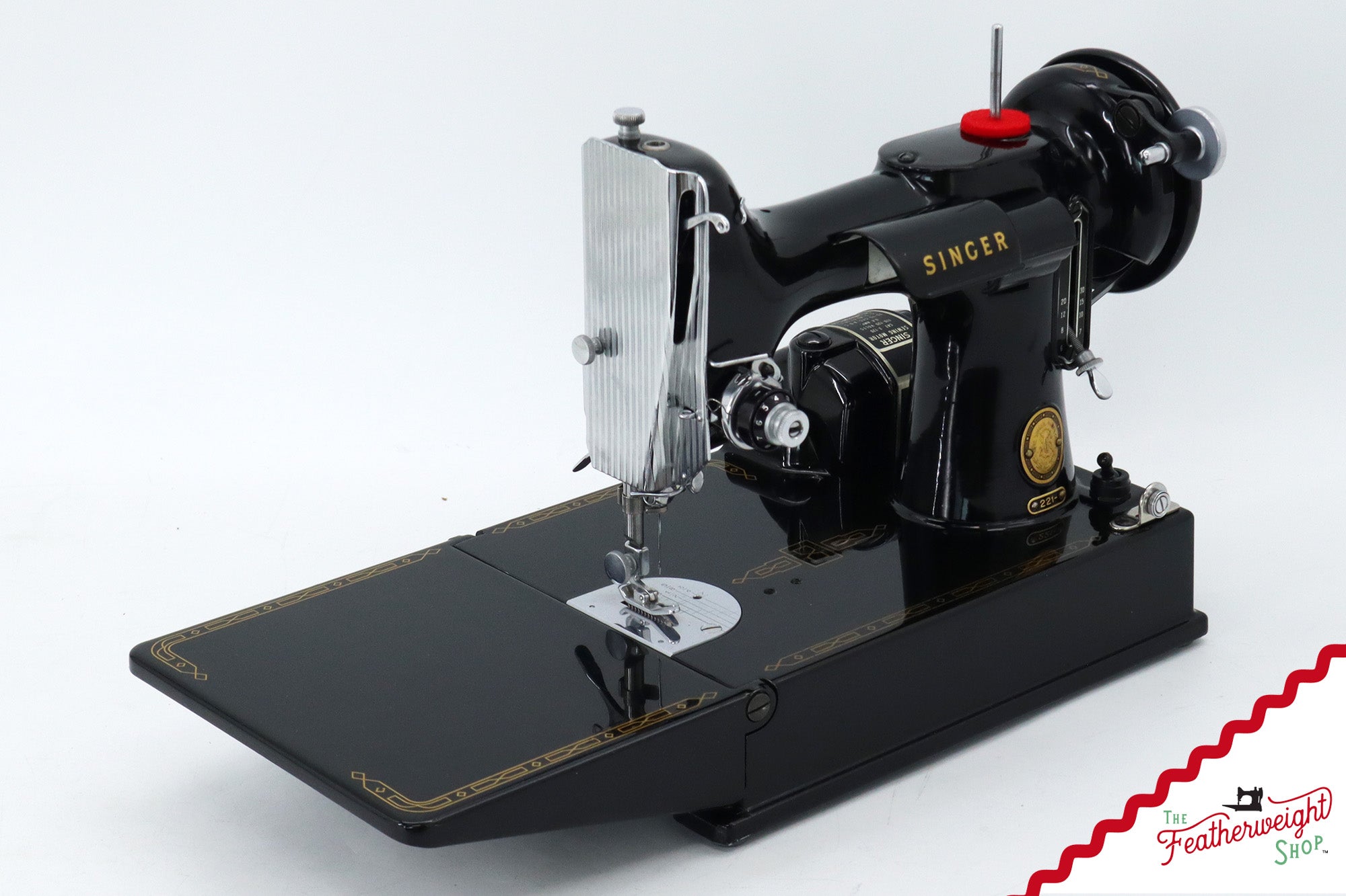 Singer Featherweight 221 Sewing Machine, AM17761* - 1955
