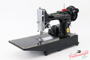 Singer Featherweight 222K Sewing Machine, Red 'S' - ER9004** - 1960