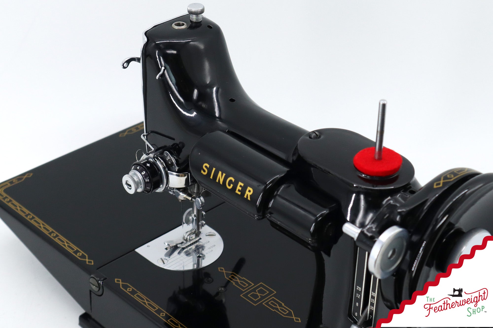 Singer Featherweight 221 Sewing Machine, AM17761* - 1955