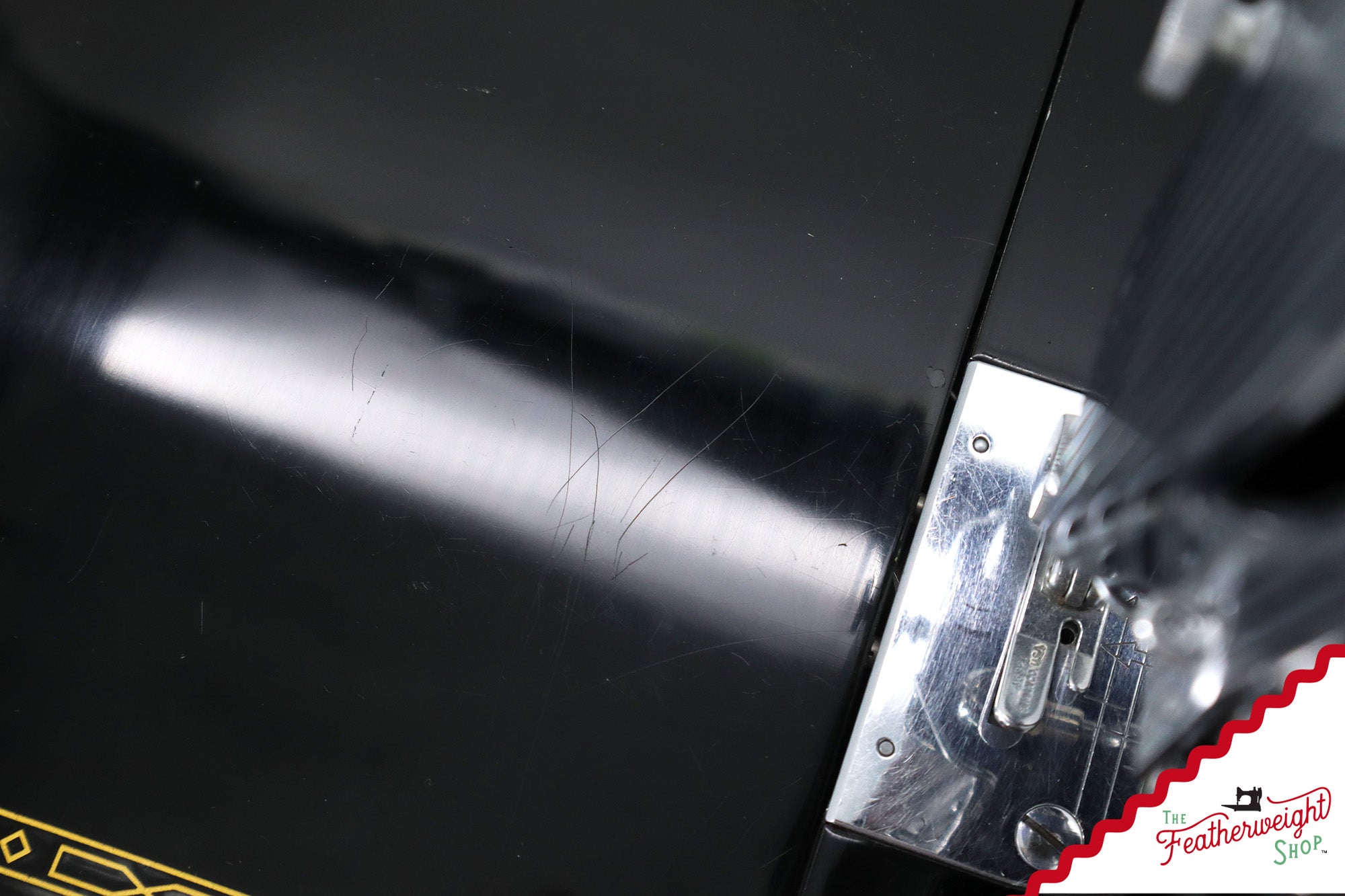 Singer Featherweight 221 Sewing Machine, AM17761* - 1955