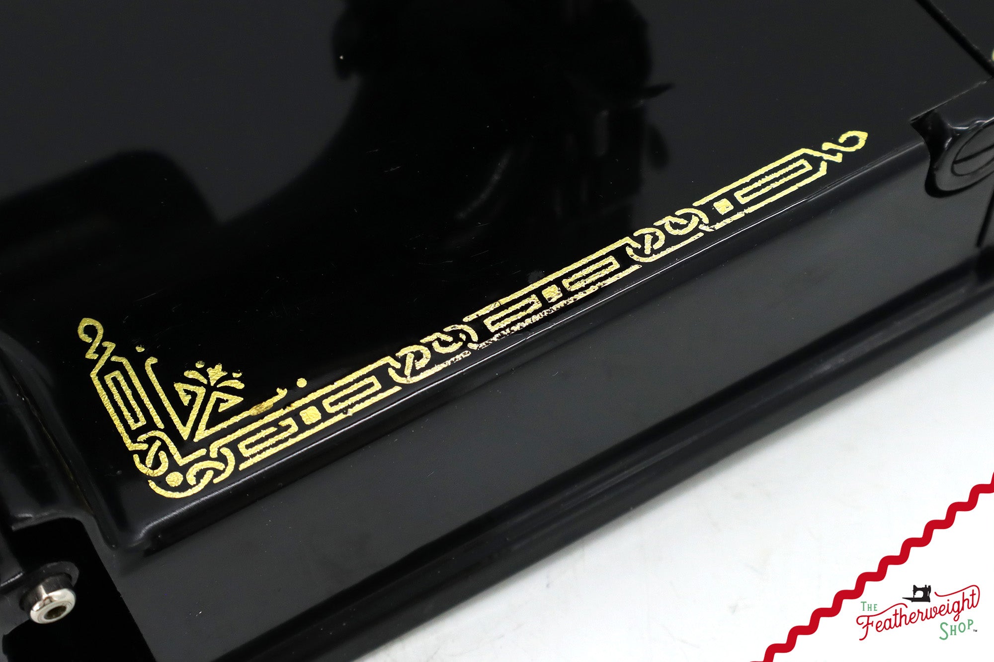 Singer Featherweight 221 Sewing Machine, AH575*** - 1948