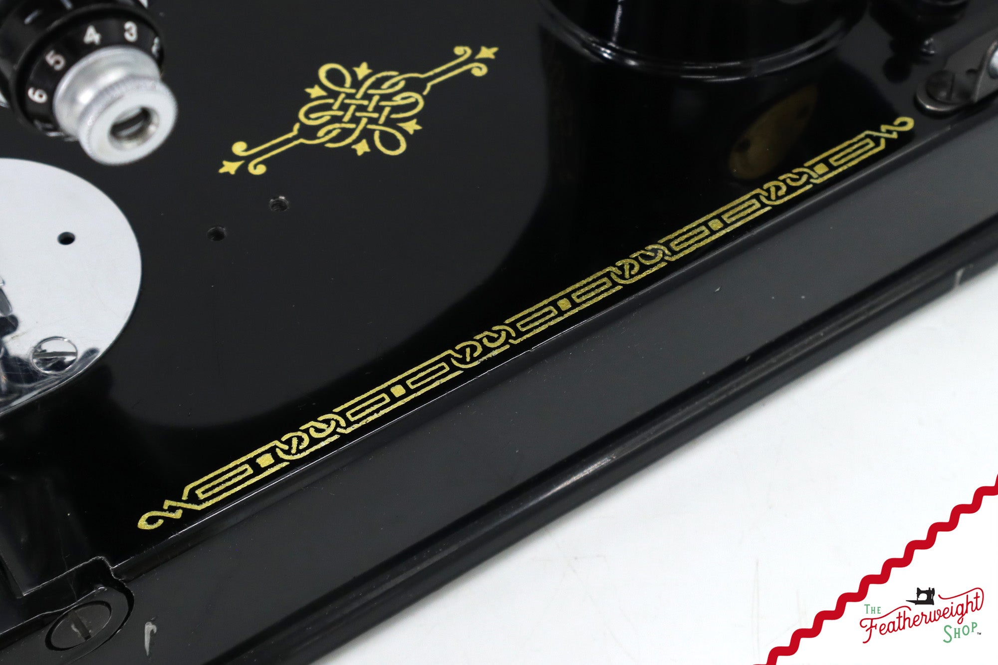 Singer Featherweight 221 Sewing Machine, AH575*** - 1948