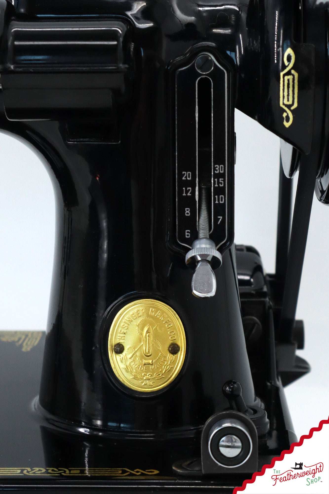 Singer Featherweight 221 Sewing Machine, AH575*** - 1948