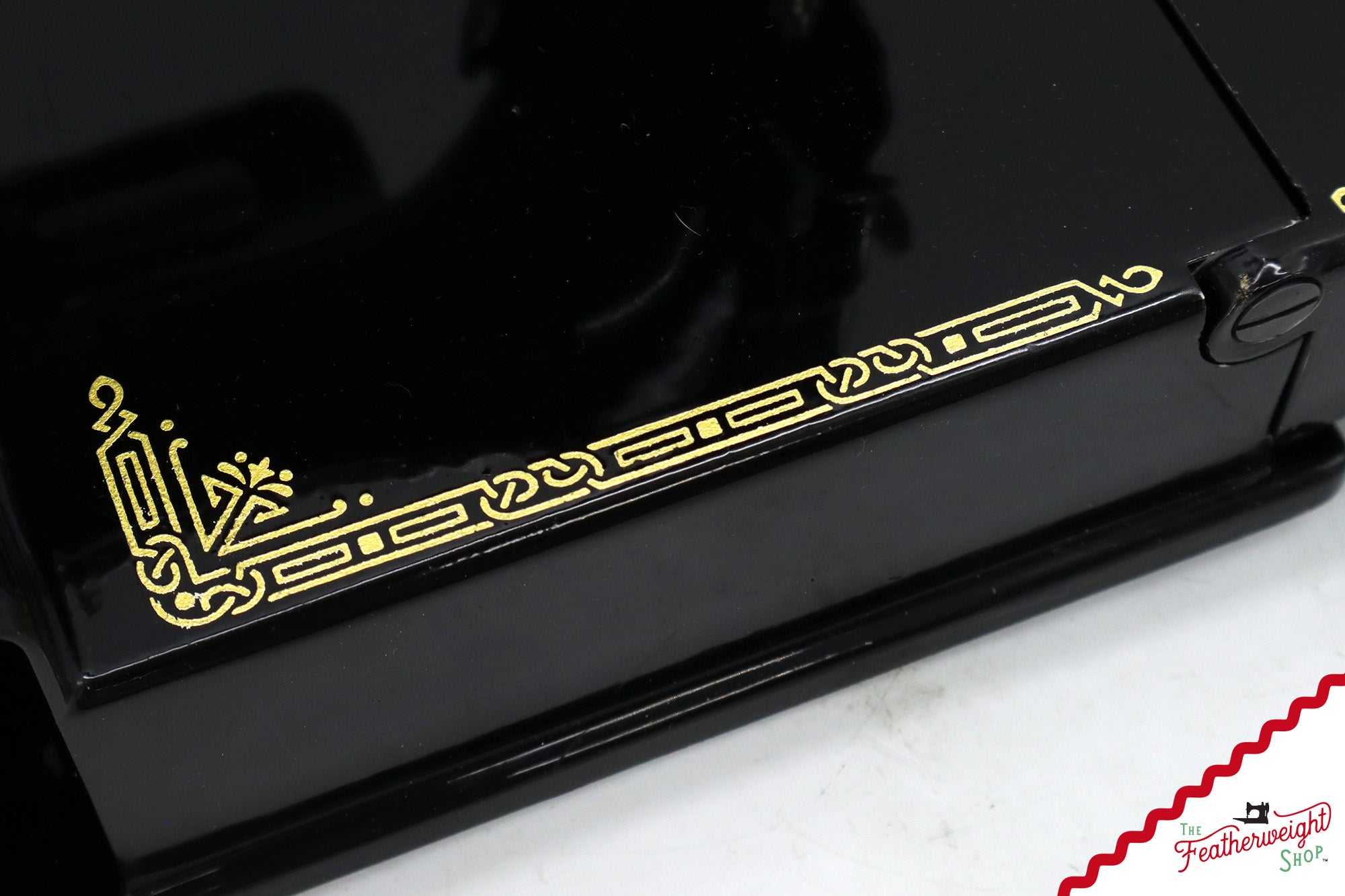 Singer Featherweight Swedish 221K Sewing Machine, EH2447**