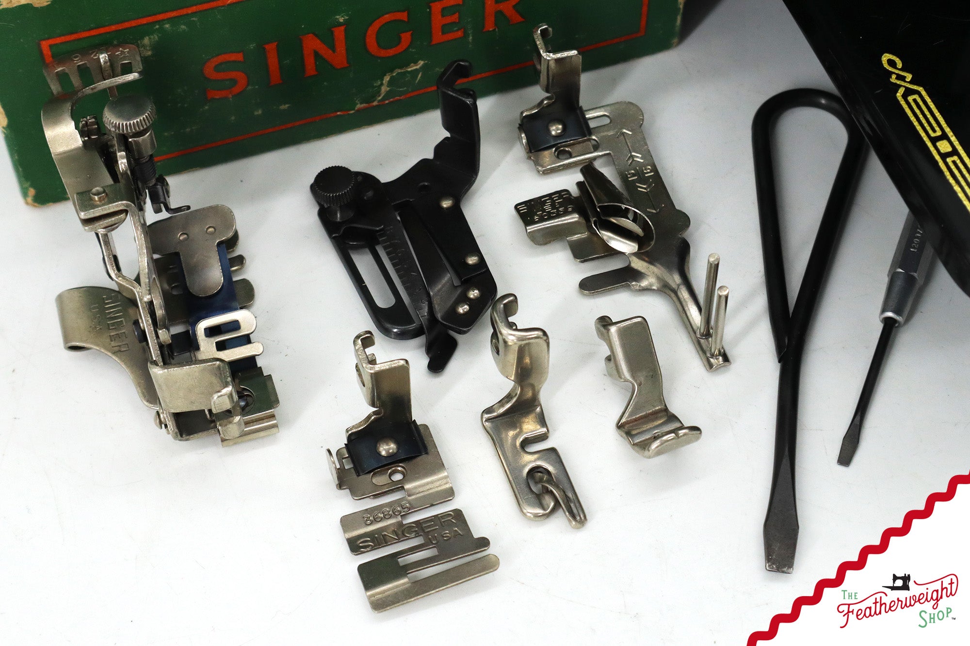 Singer Featherweight 221 Sewing Machine, AL5672** - 1953