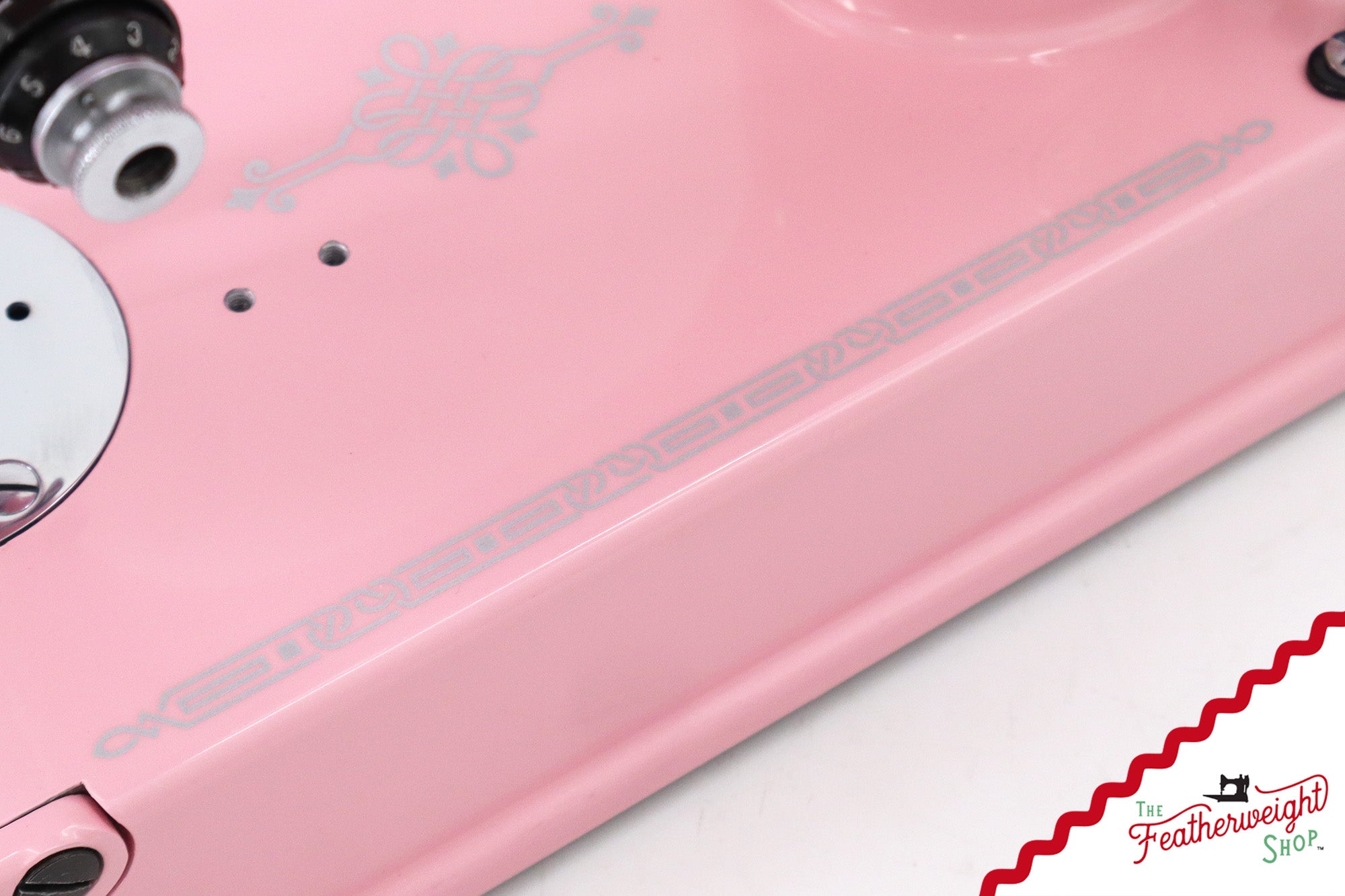 Singer Featherweight 221K - EE4528** - Fully Restored in Pink Frosting