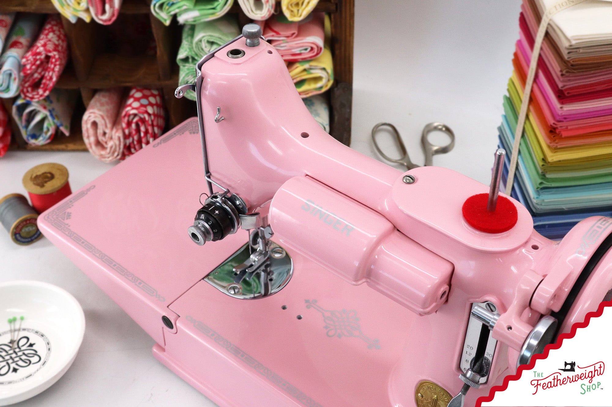 Singer Featherweight 221K - EE4528** - Fully Restored in Pink Frosting