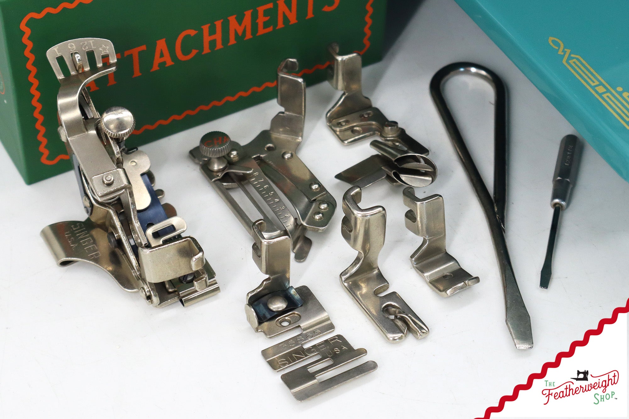 Singer Featherweight 221, AD938*** - Fully Restored in Lagoon