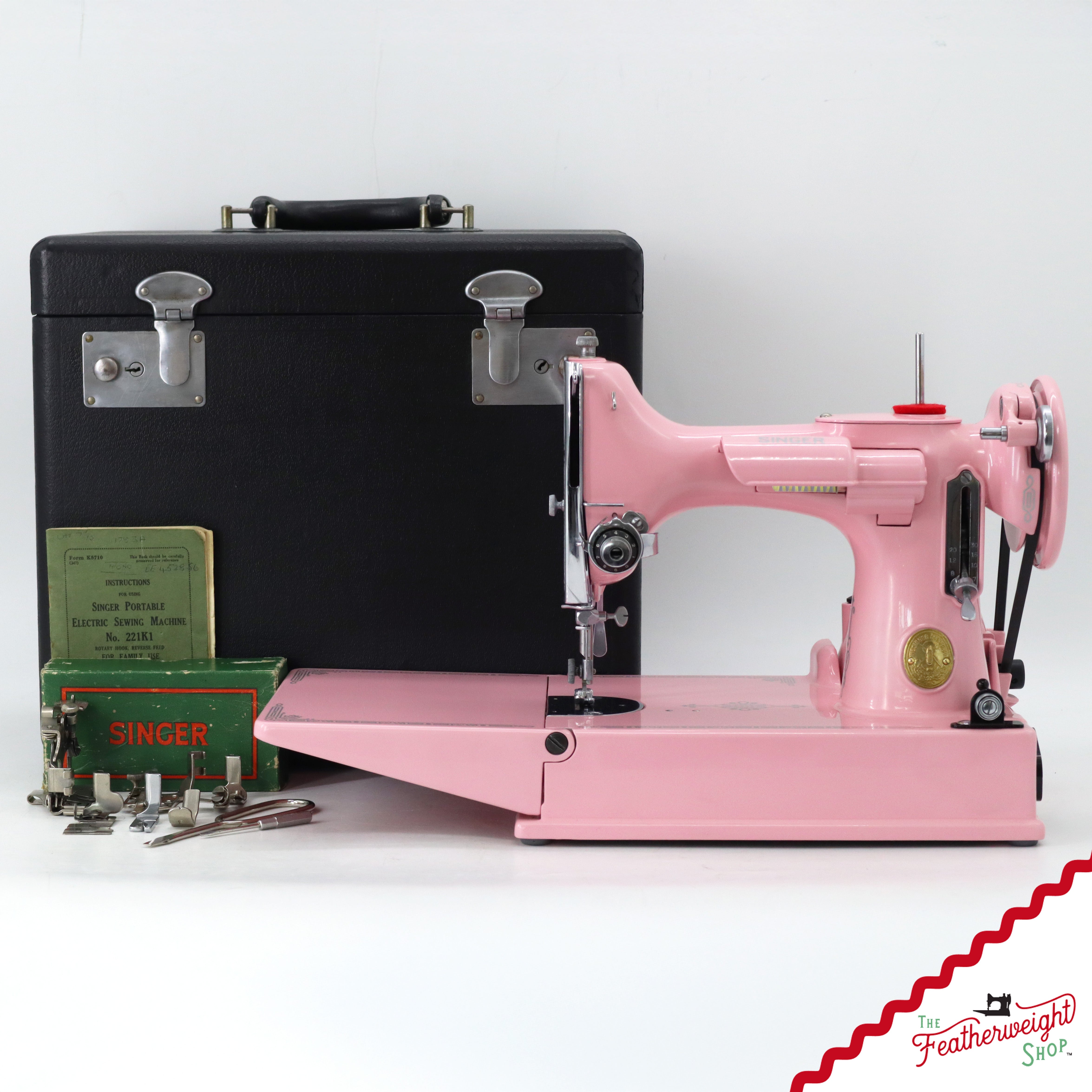 Singer Featherweight 221K - EE4528** - Fully Restored in Pink Frosting