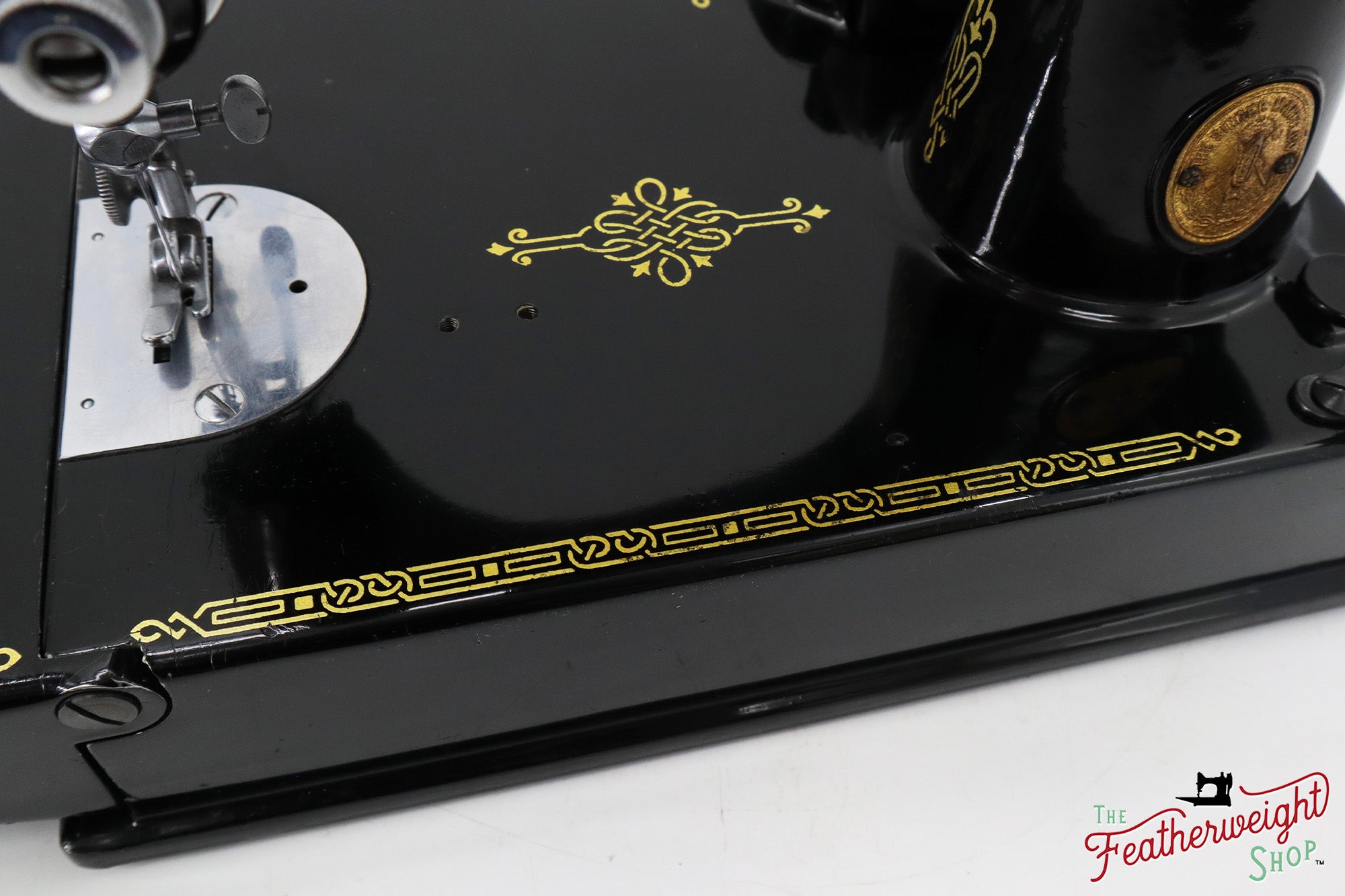 Singer Featherweight 221K, EG348***, RARE Great Britain Decal