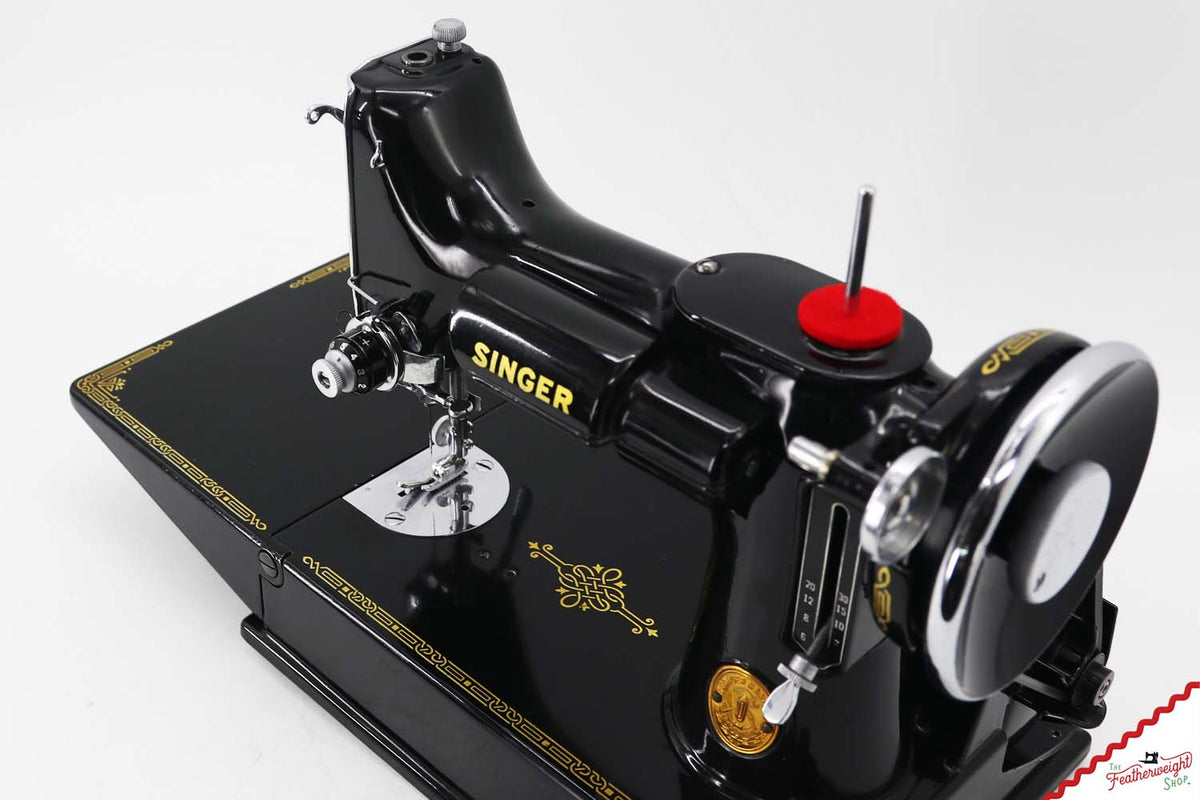 Singer Featherweight 221 Sewing Machine, AF743*** - 1941