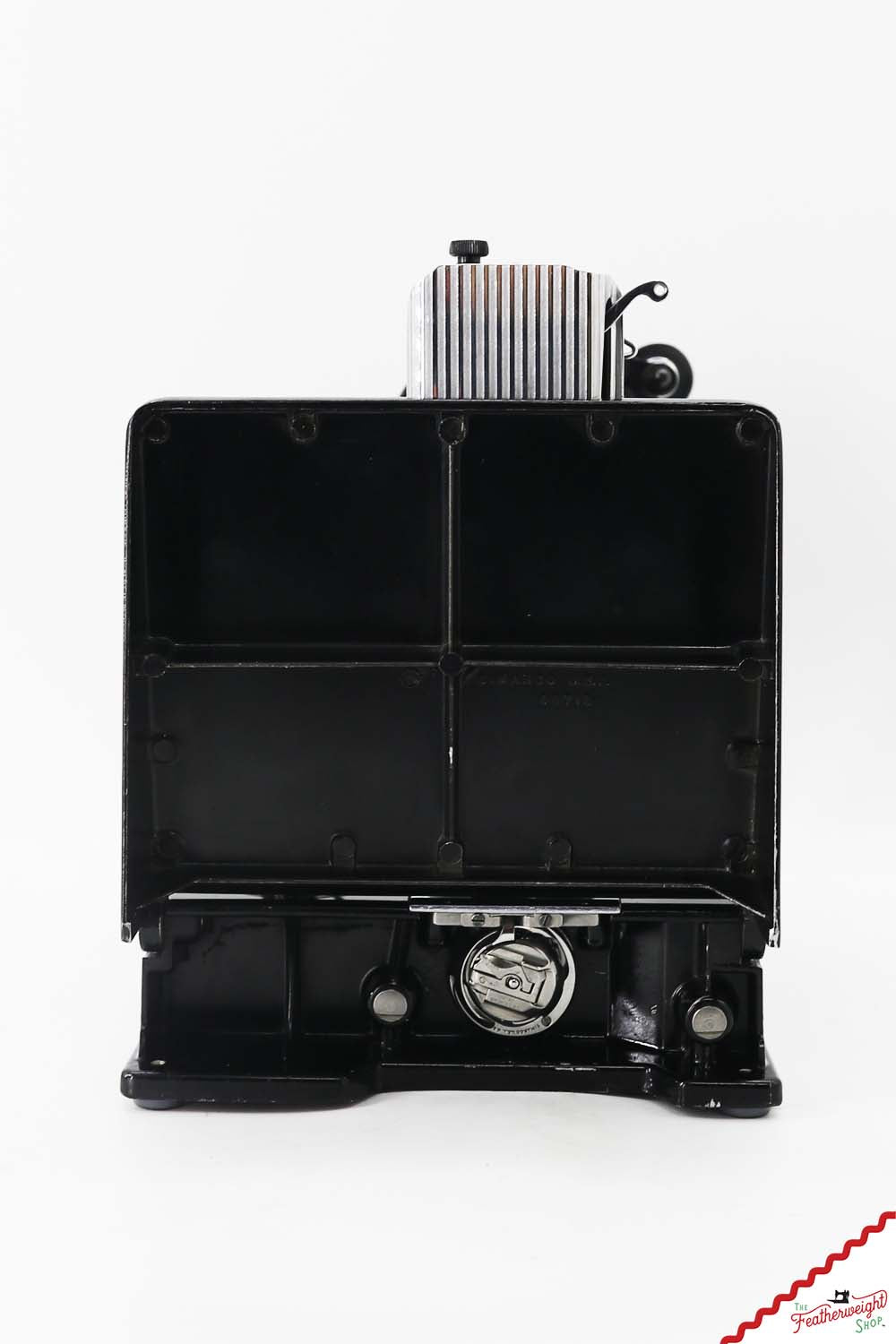 Singer Featherweight 221 Sewing Machine, AK997*** - 1952