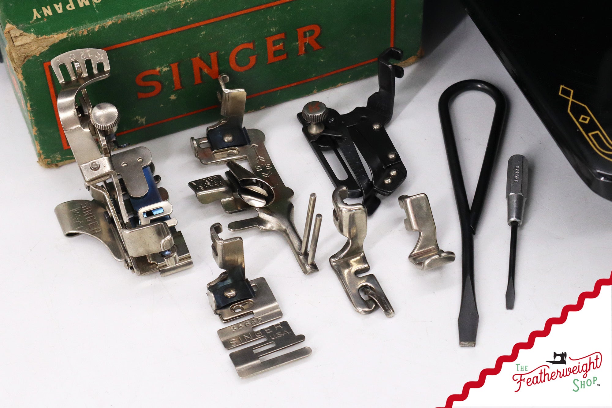 Singer Featherweight 221 Sewing Machine, AM182*** - 1955