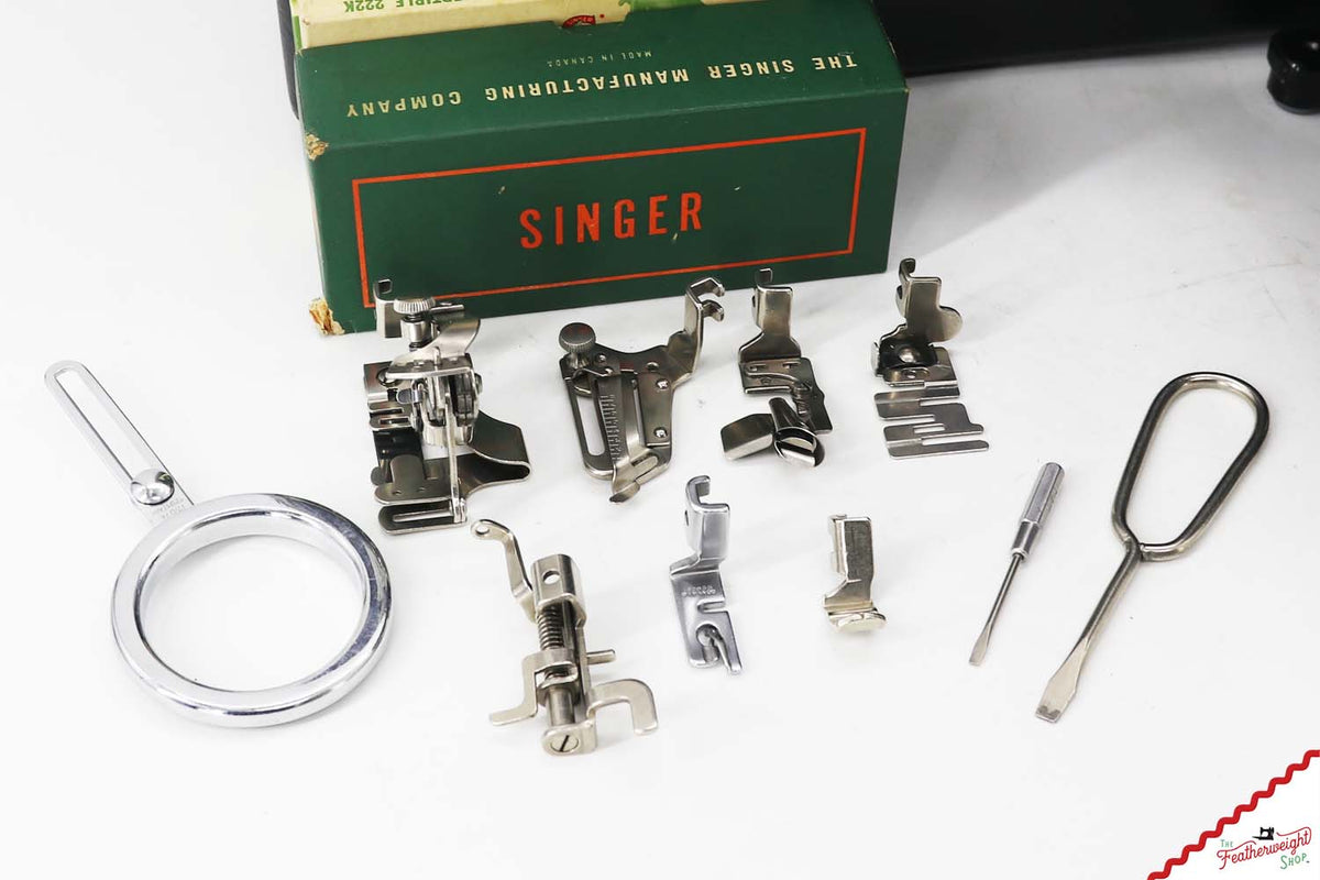 Singer Featherweight 222K Sewing Machine - EK3206**, 1955
