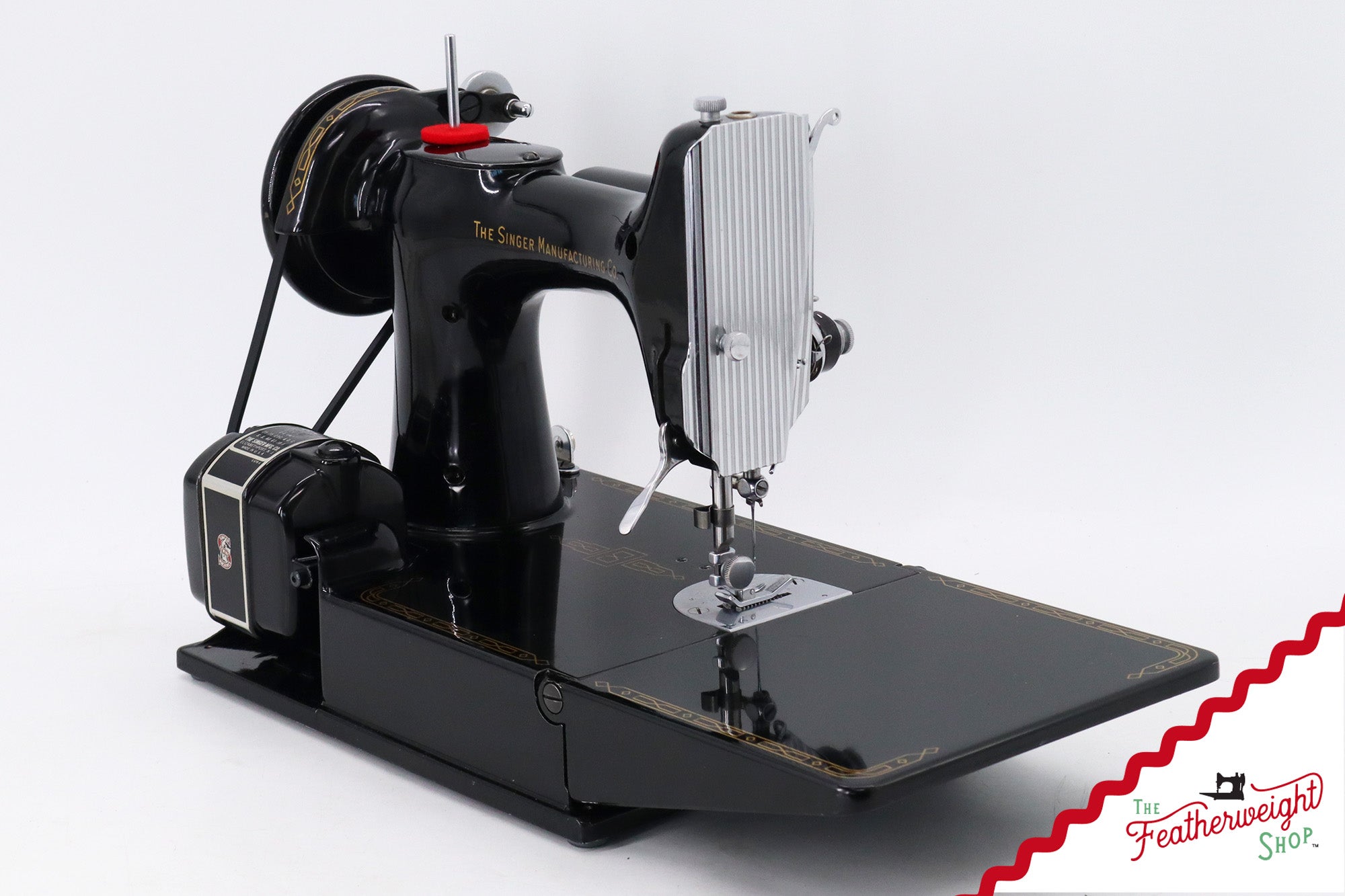 Singer Featherweight 221 Sewing Machine, AM182*** - 1955