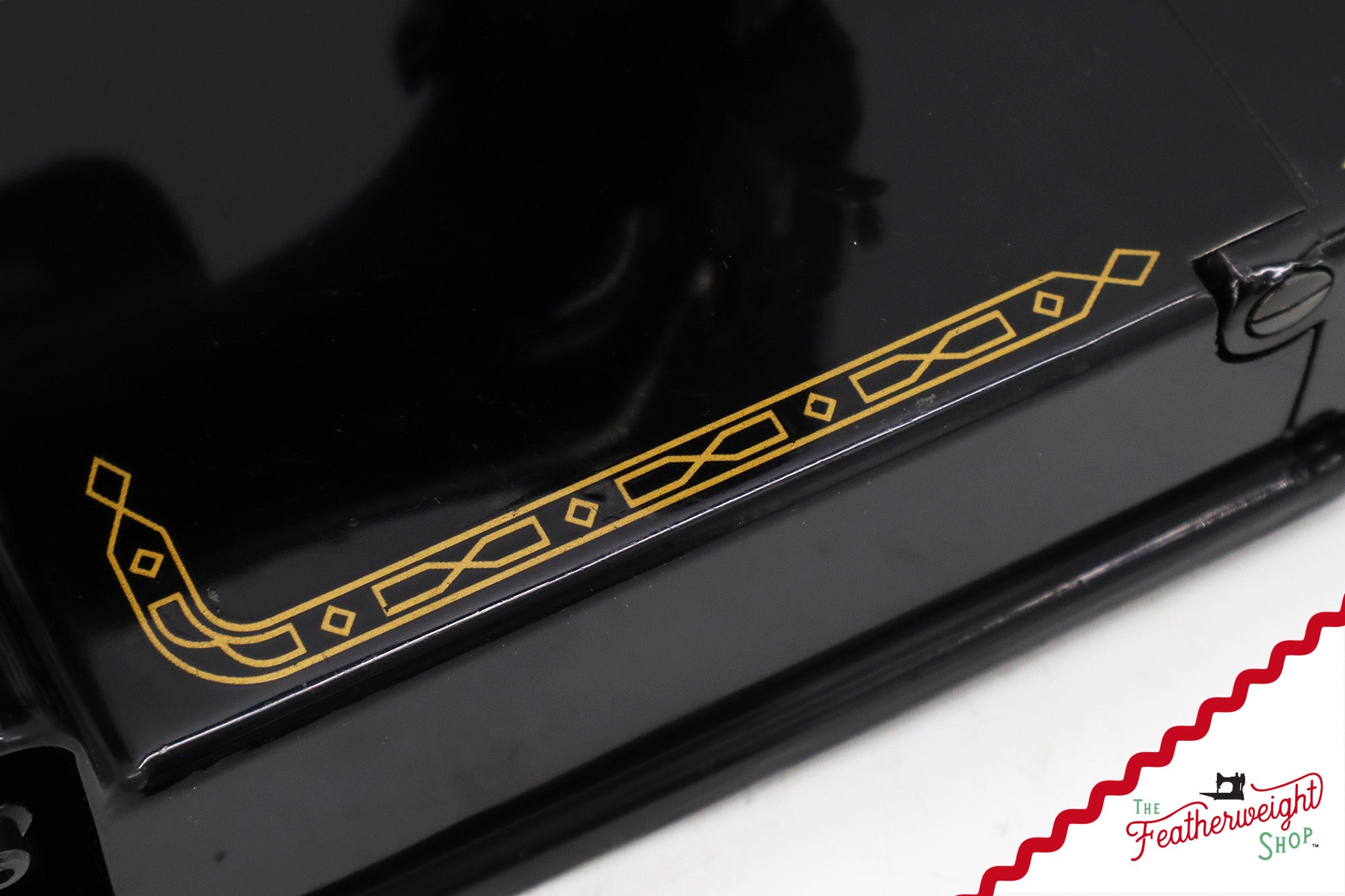 Singer Featherweight 221 Sewing Machine, AM182*** - 1955