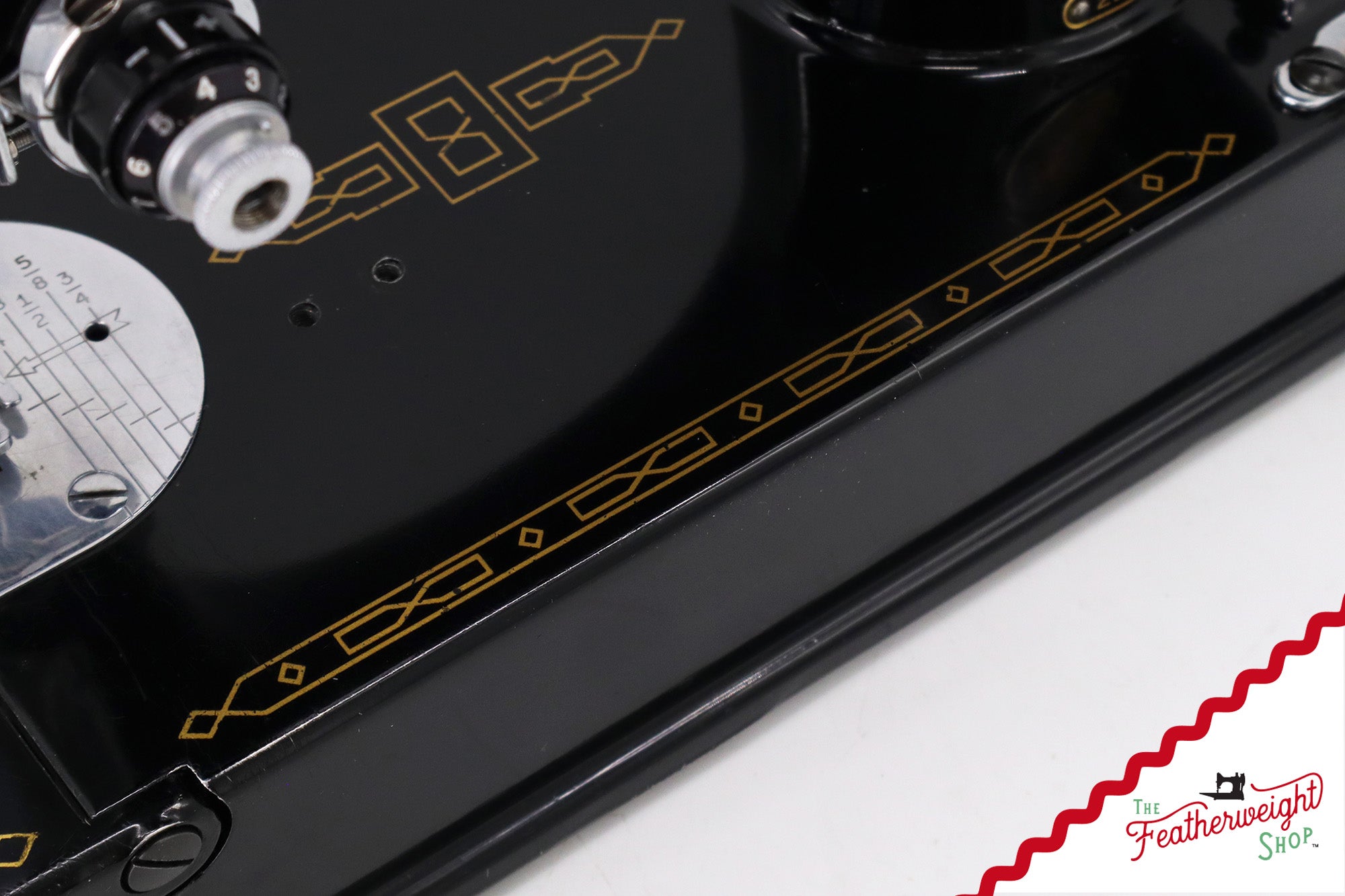 Singer Featherweight 221 Sewing Machine, AM182*** - 1955